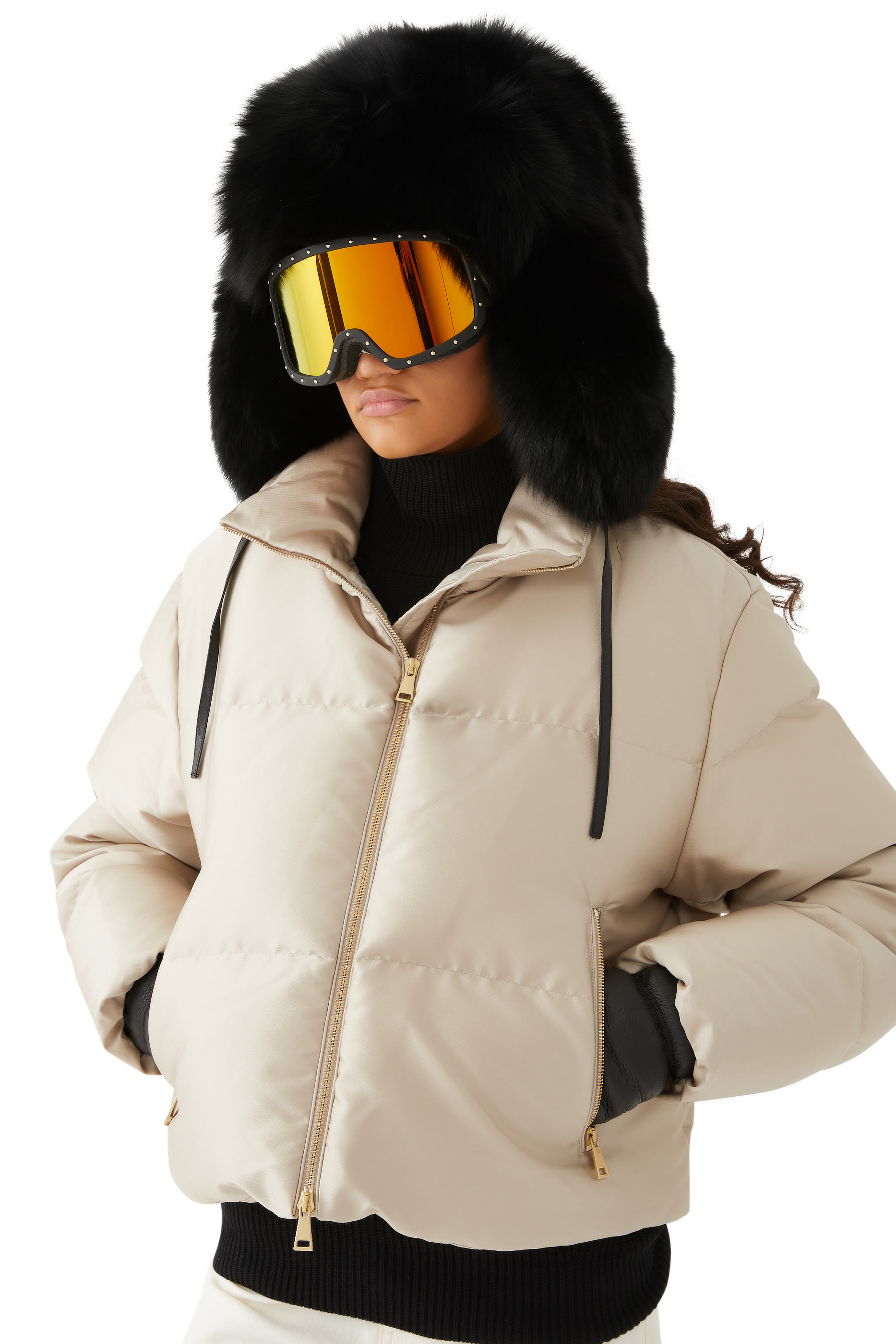 نظارة شيلد بتصميم قناع تزلج مرصعة