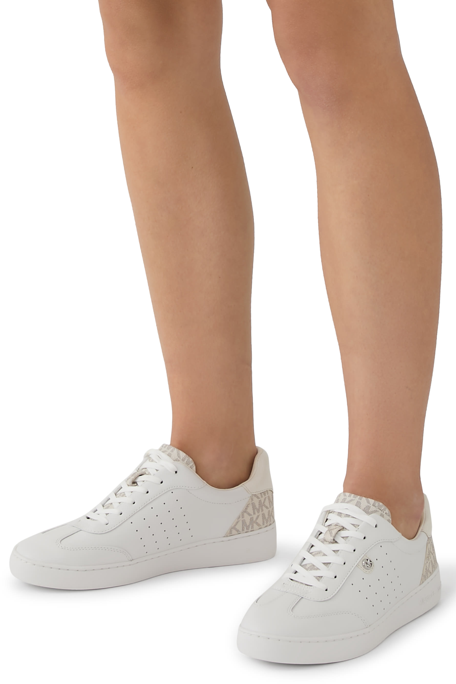 سنيكرز سكوتي جلد