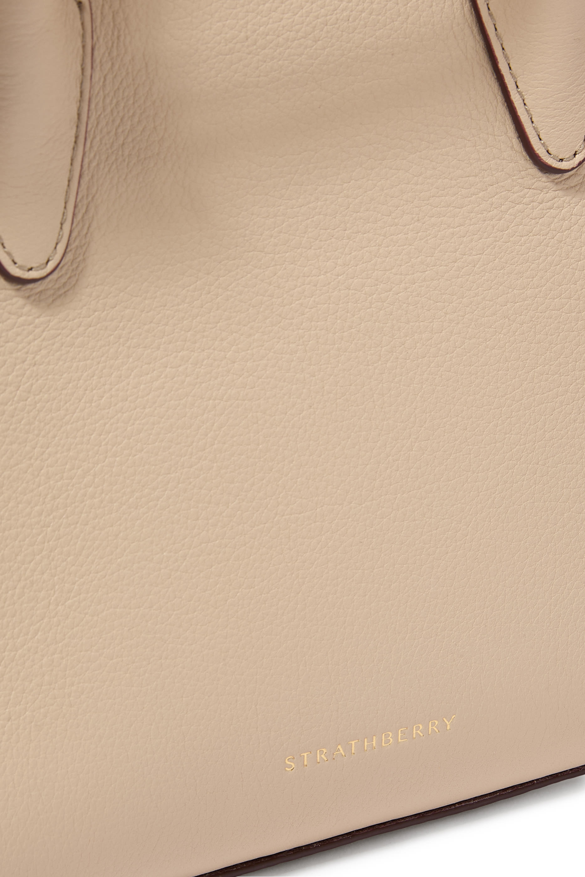 حقيبة يد صغيرة