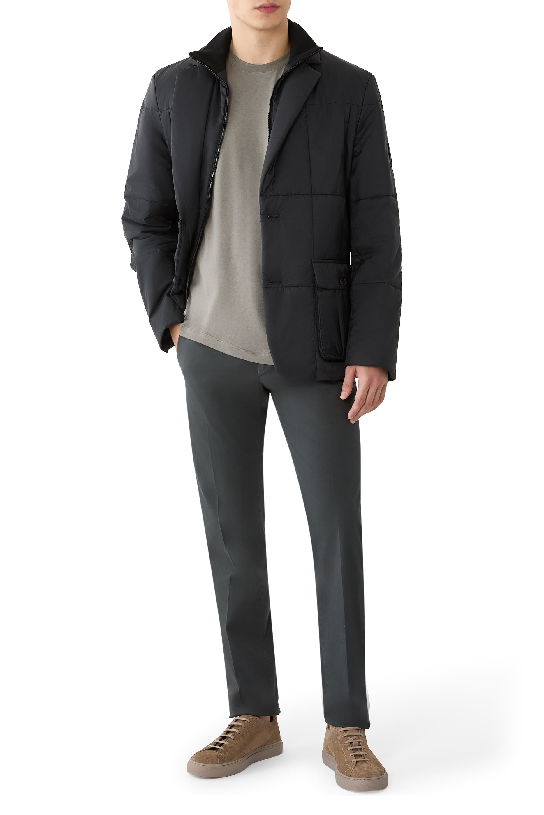 تيشيرت بشعار الماركة