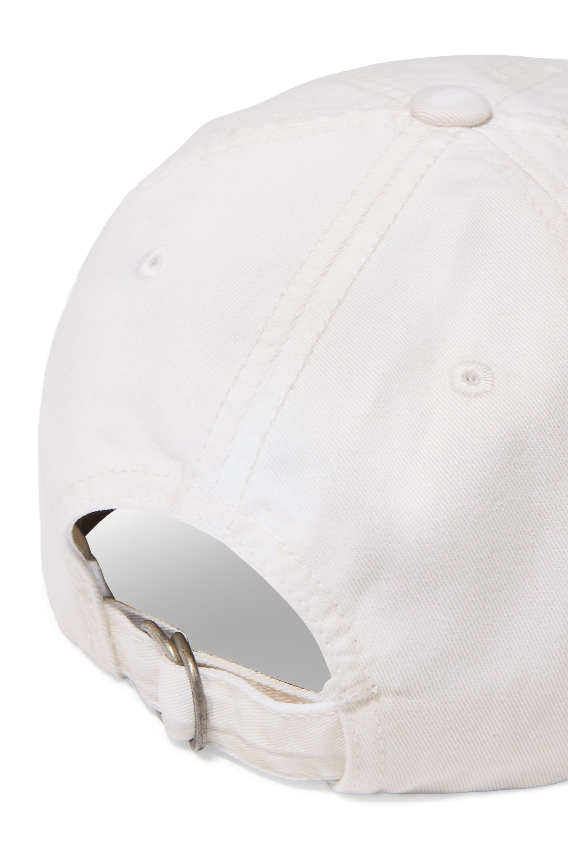 كاب بشعار الماركة