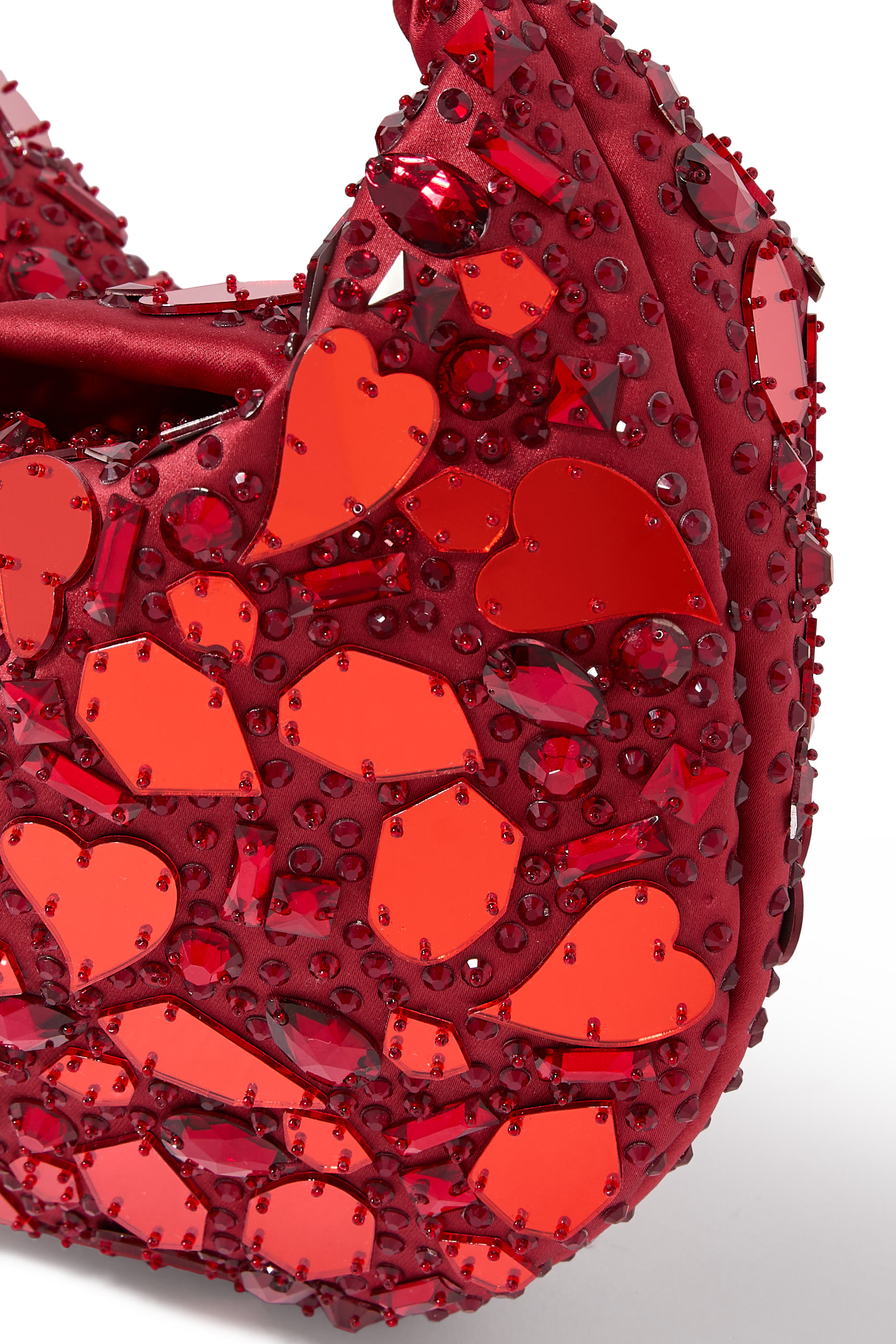 حقيبة هوبو مزينة