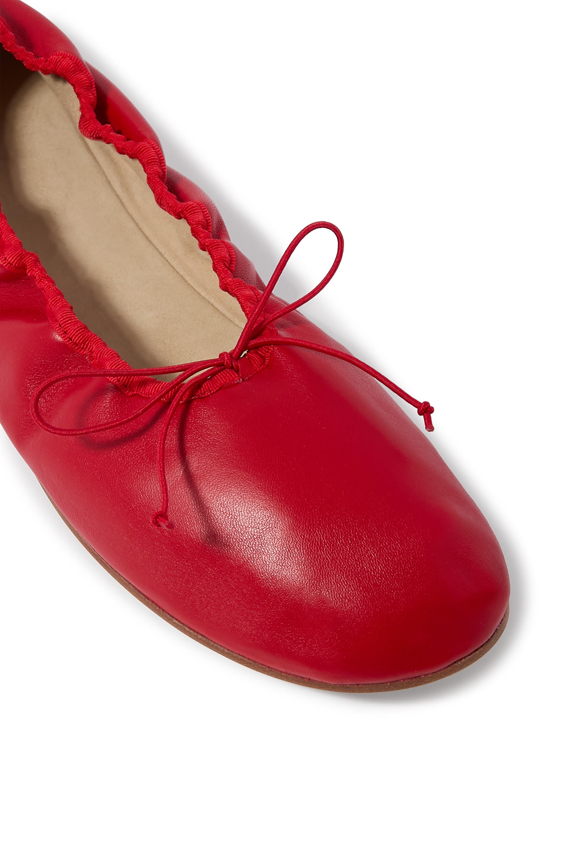  حذاء بالرينا بمقدمة مستديرة