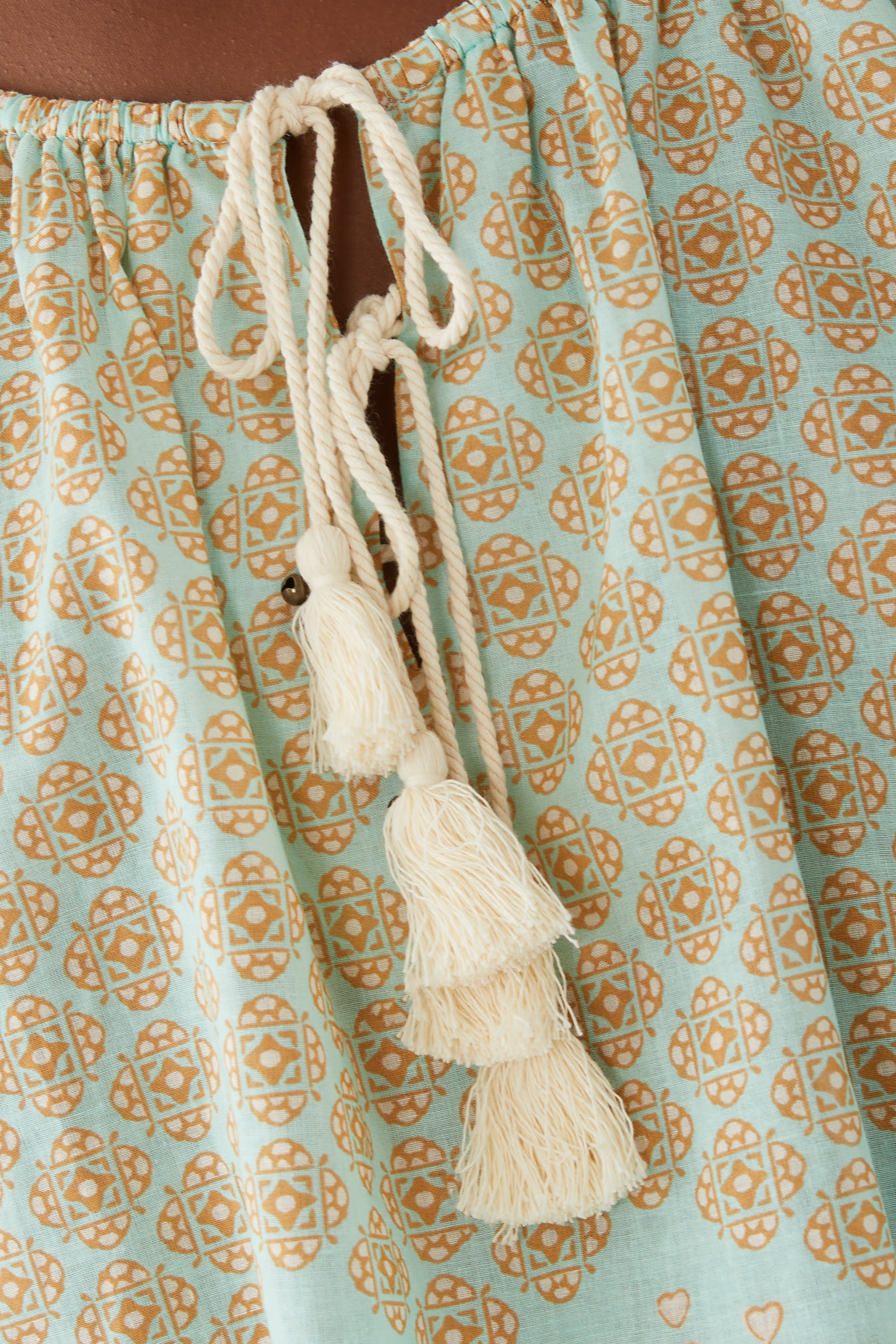 بلوزة سويت ناثينجز