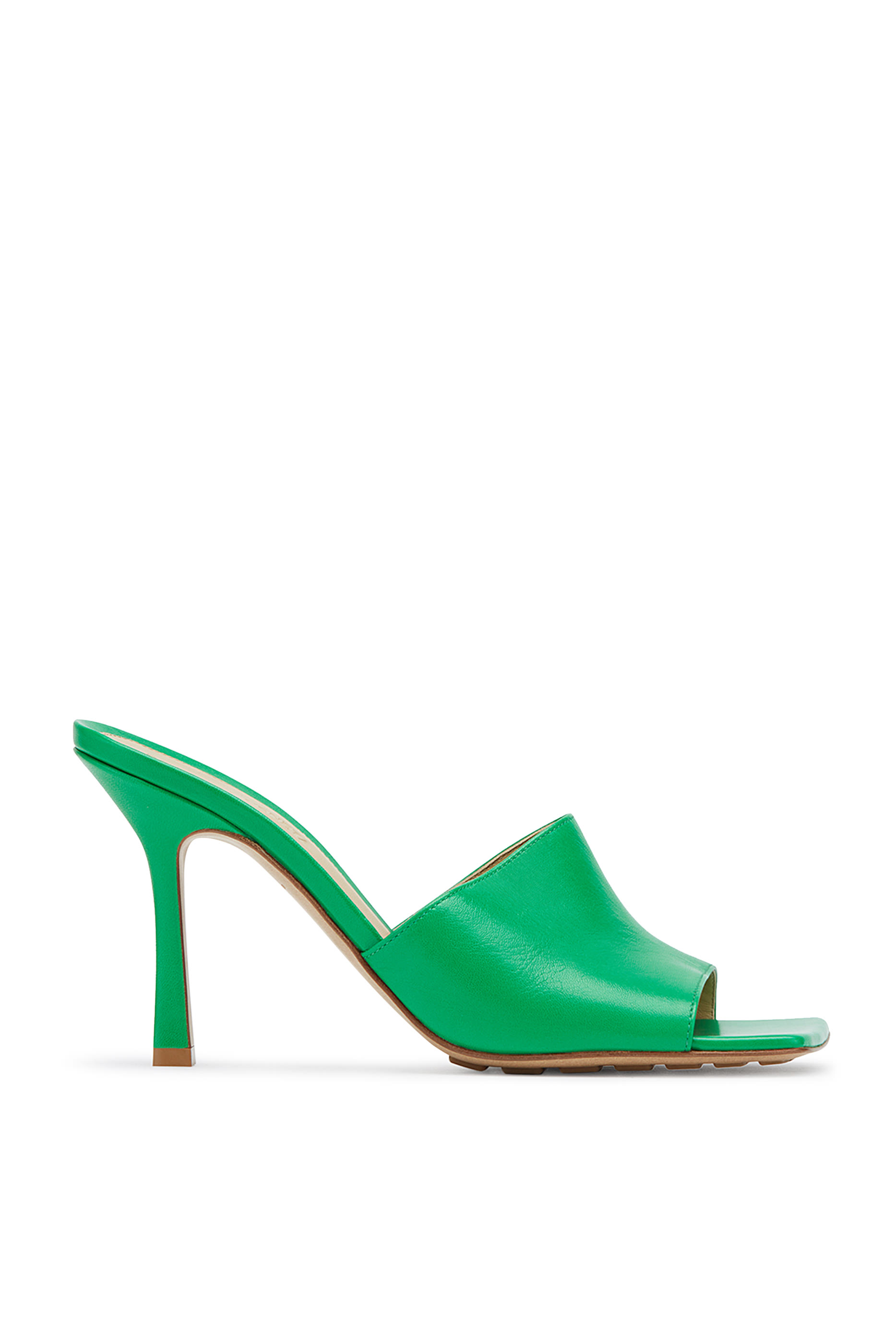 حذاء ستريتش مفتوح من الخلف جلد