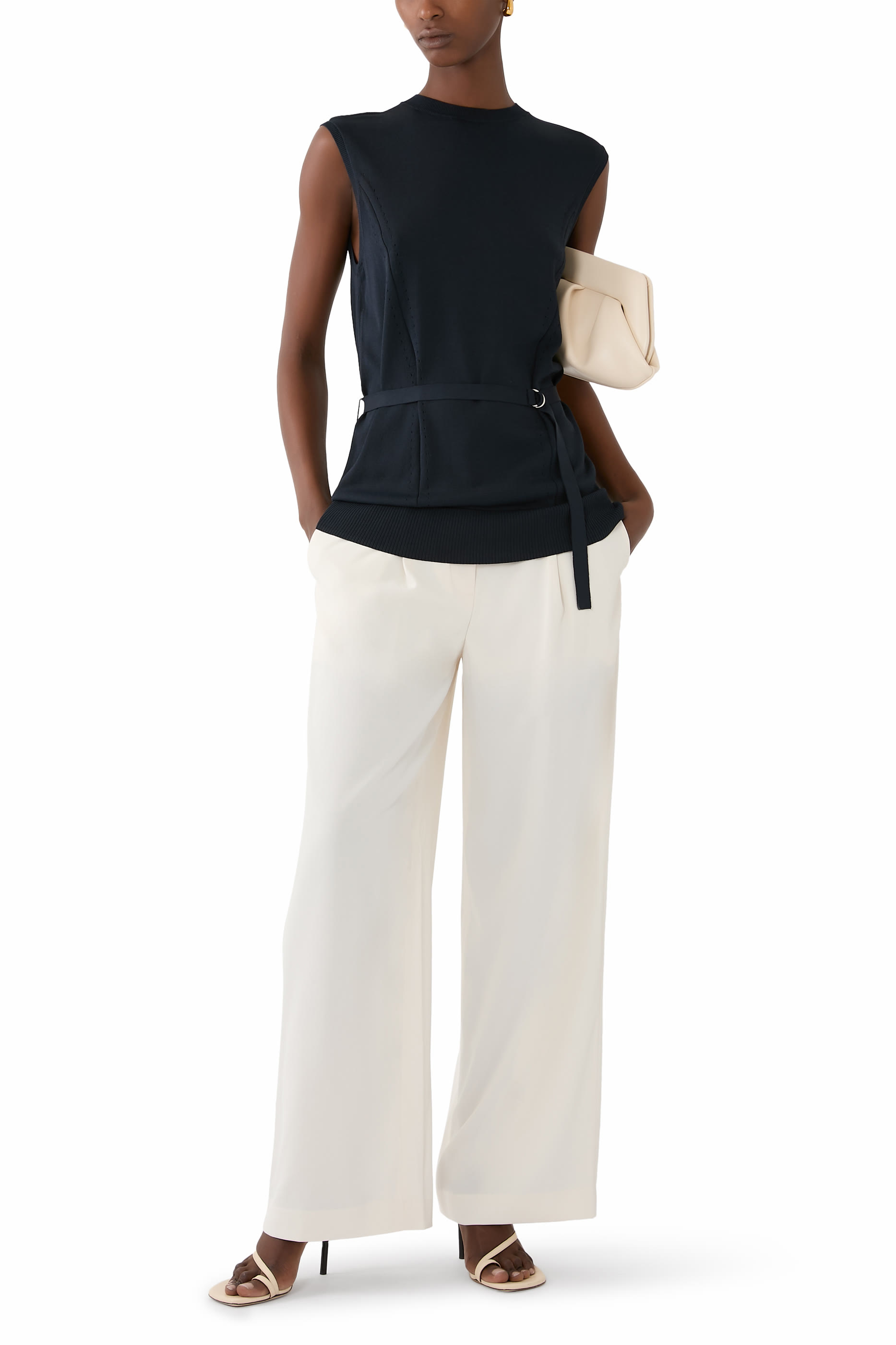 بلوزة منسوجة