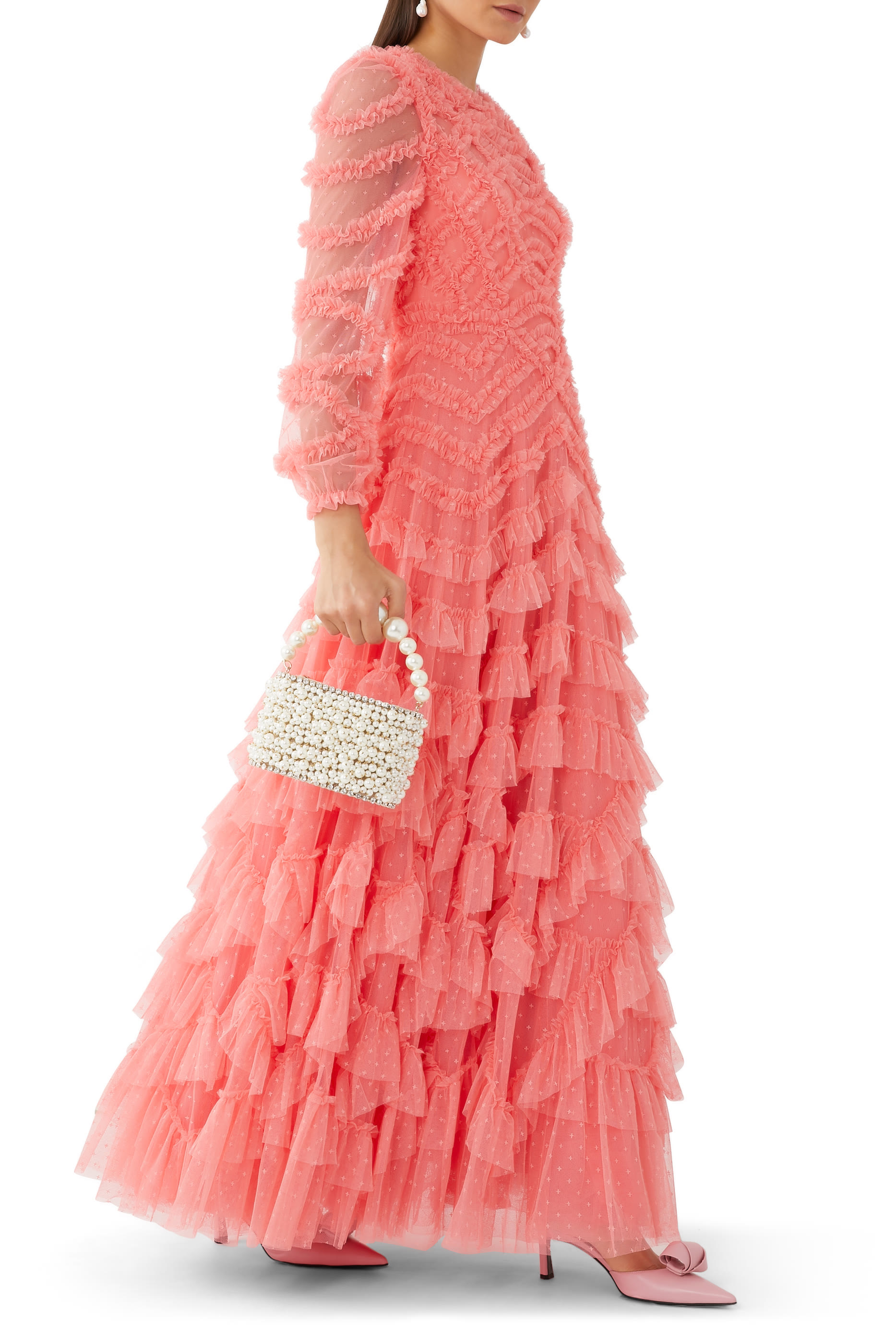 فستان سهرة لانا بياقة مستديرة