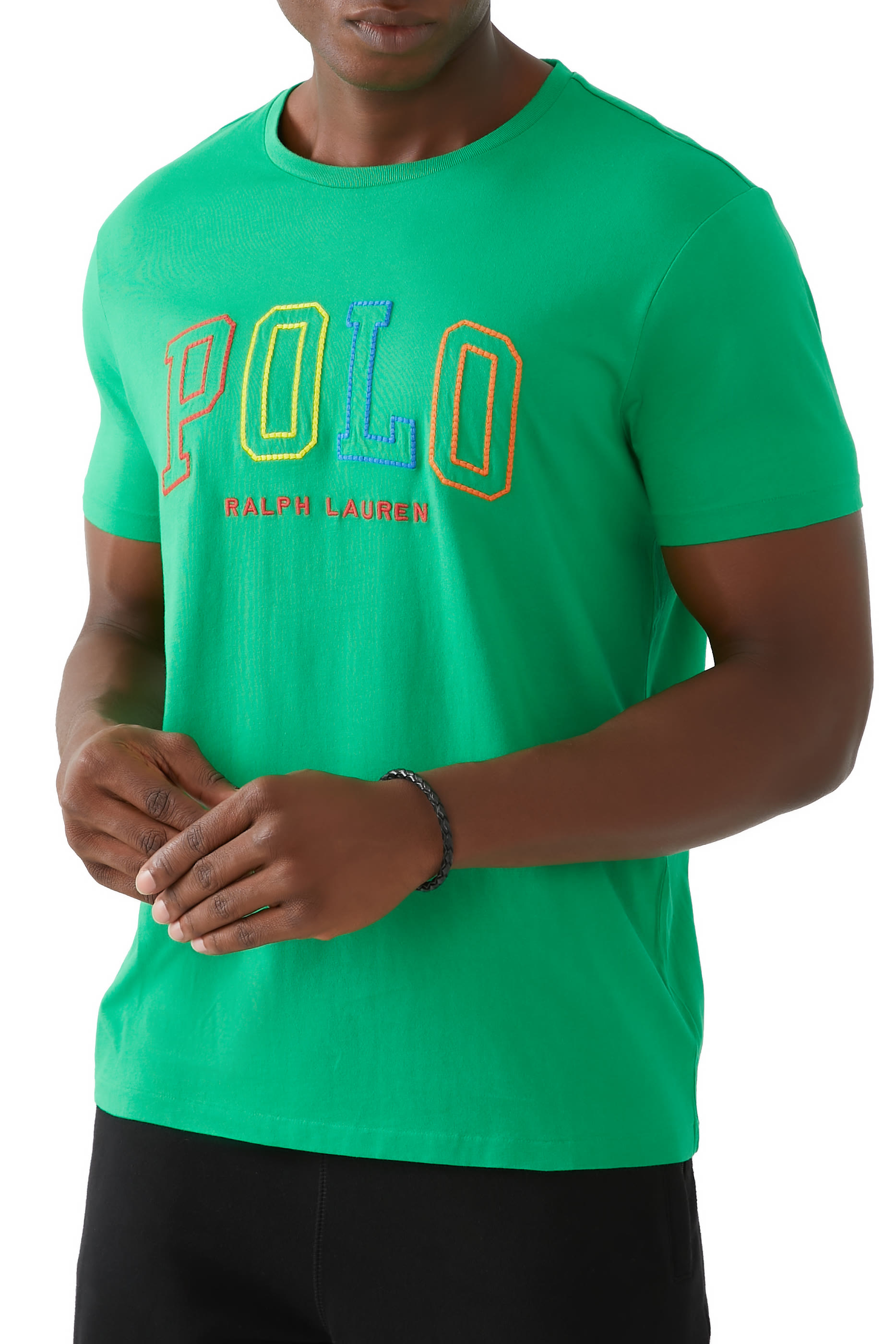 تيشيرت بطبعات شعار الماركة