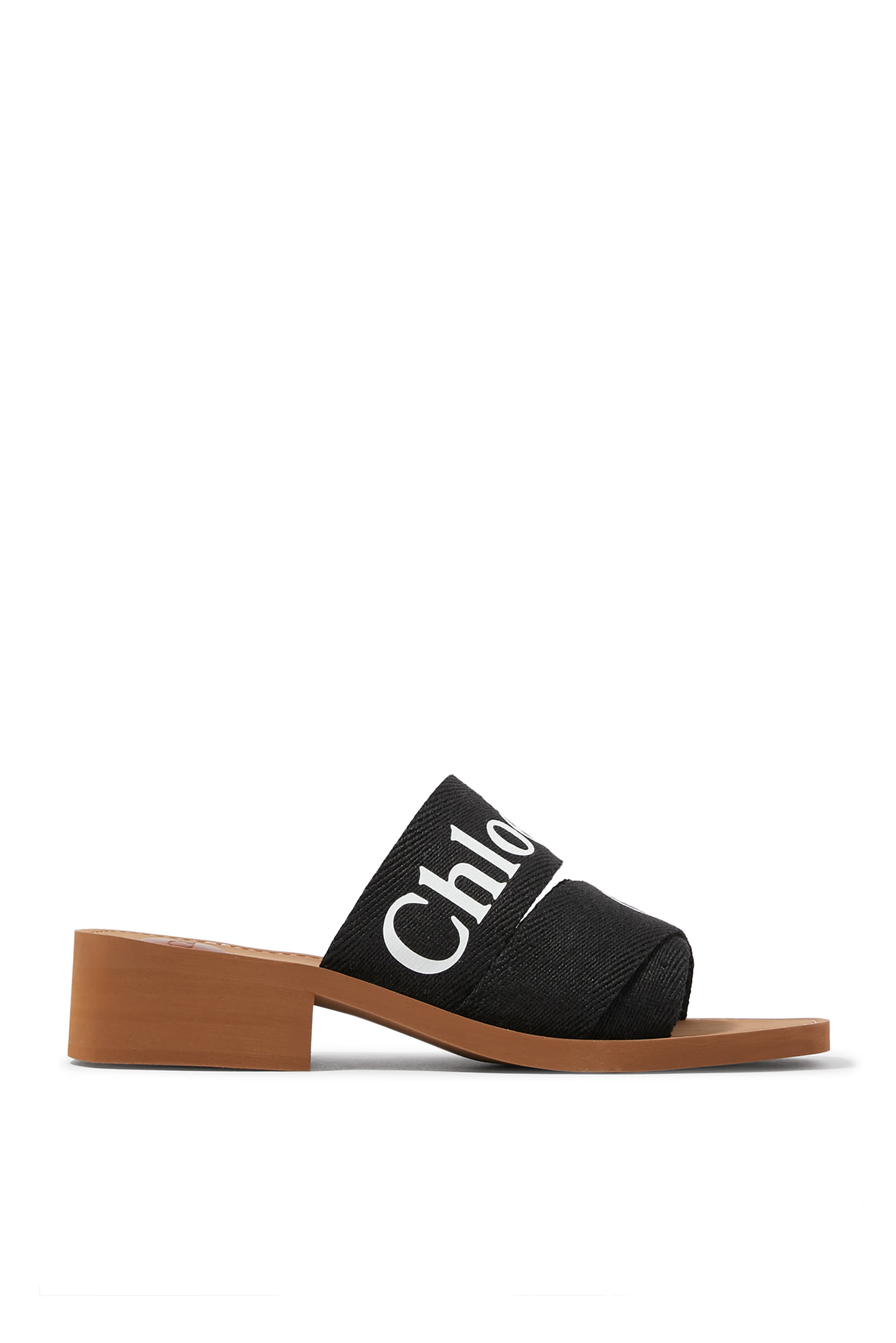 حذاء وودي 45 مفتوح من الخلف