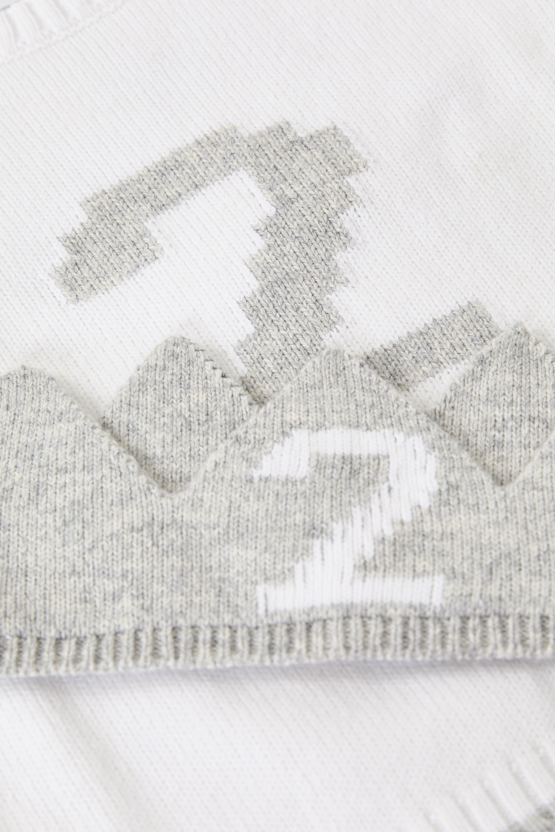 طقم هدية كنزة وتاج للإحتفال بعيد الميلاد الثاني مزيج قطن عضوي للأطفال