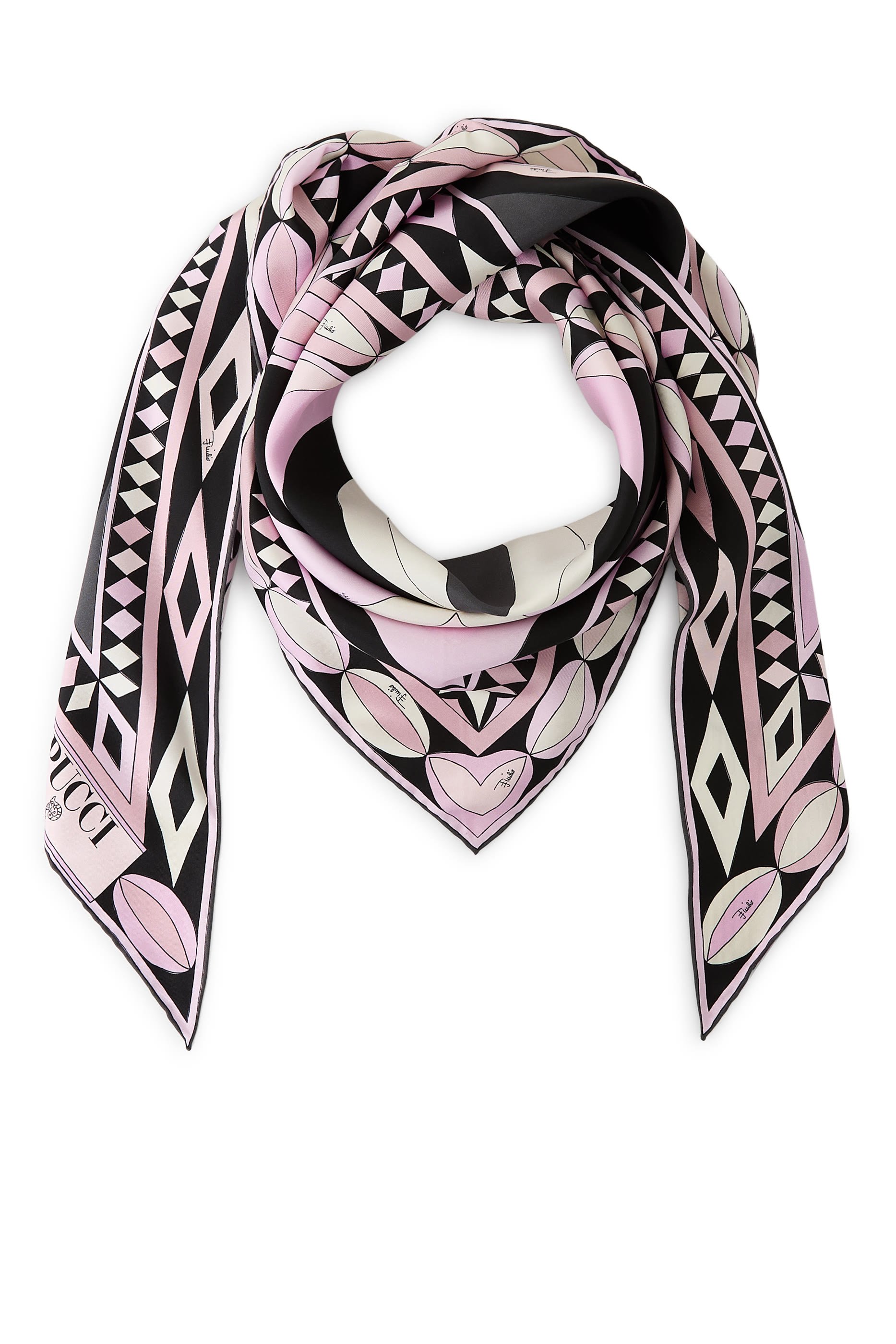 وشاح بتصميم مثلث