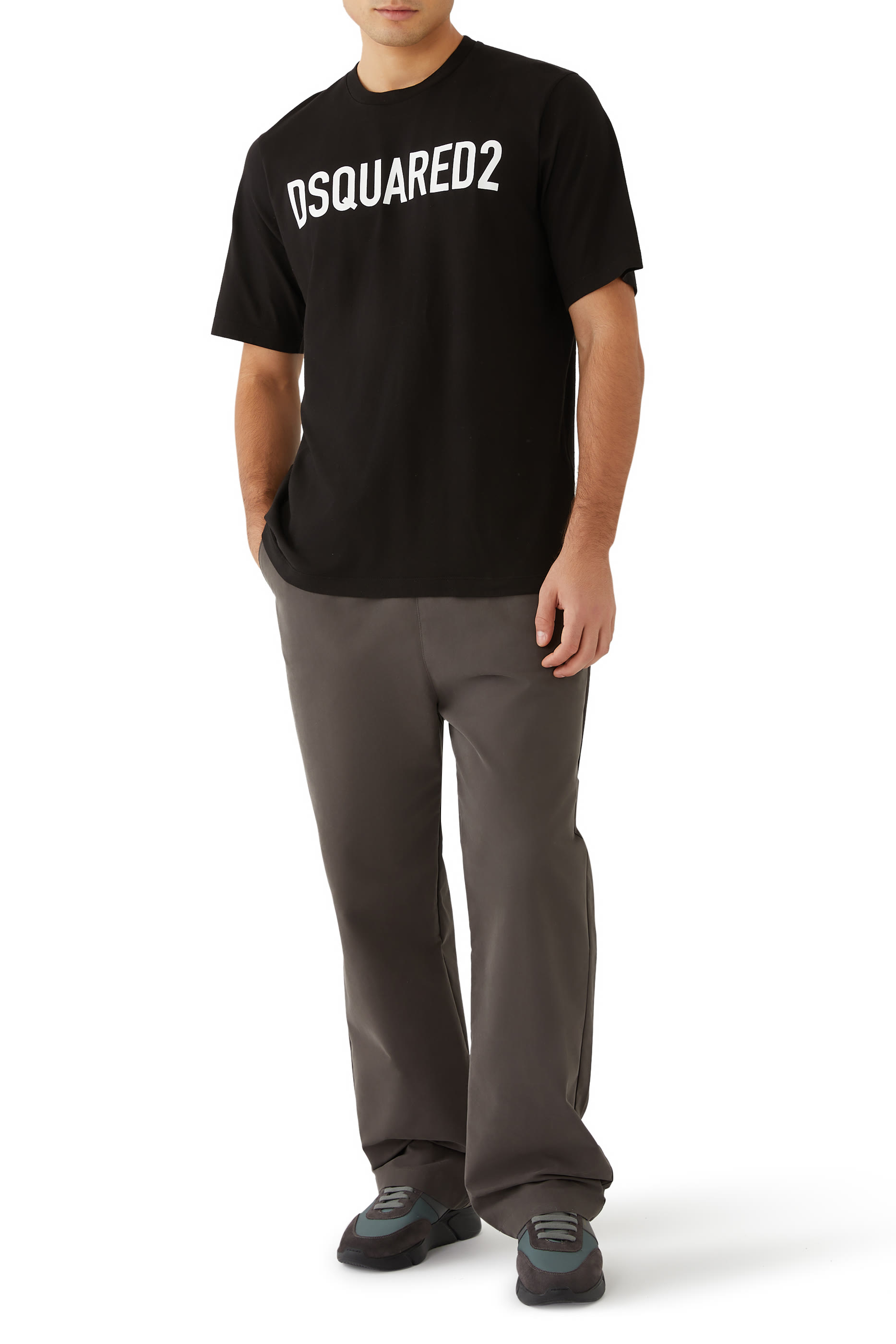 تيشيرت بشعار الماركة قطن