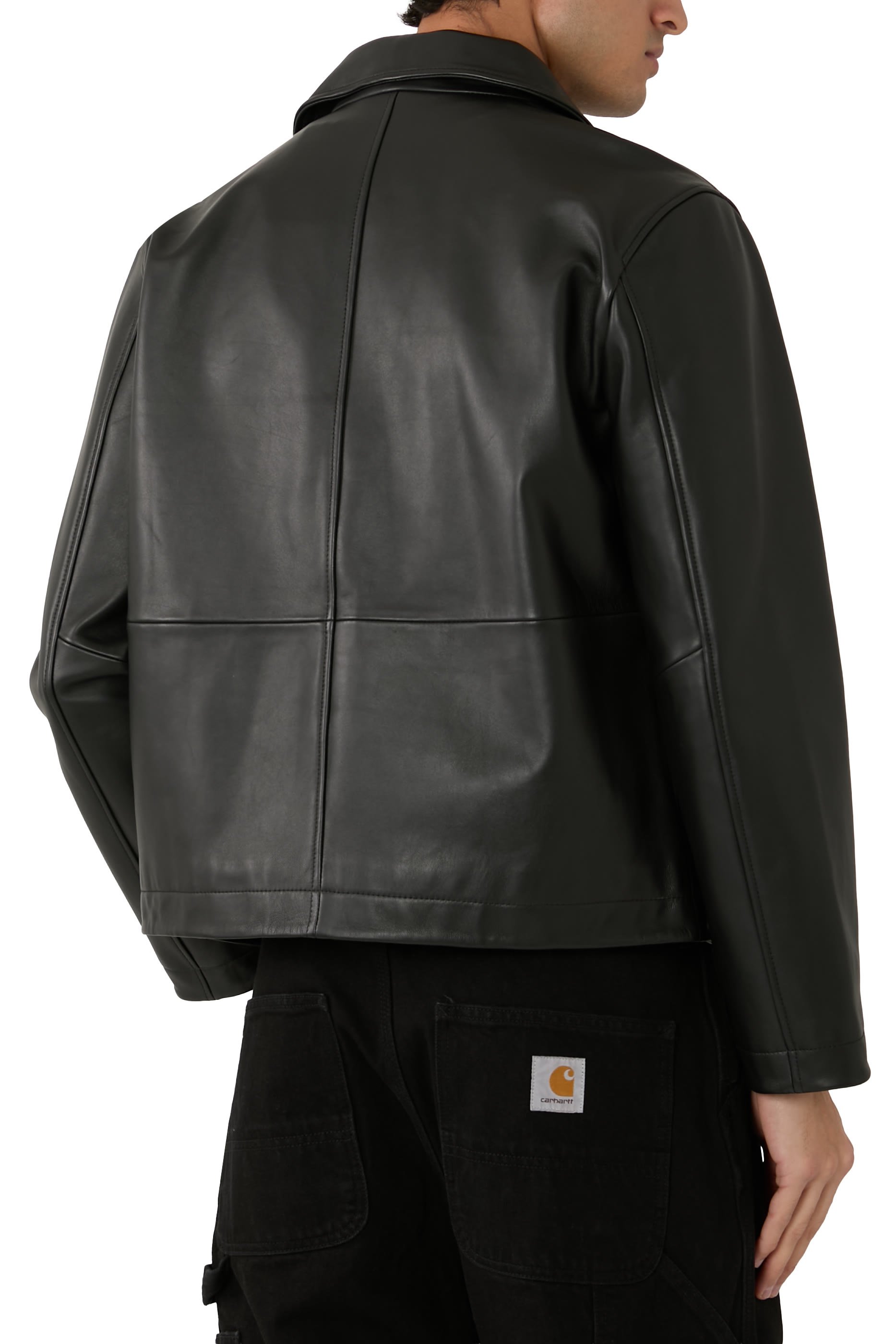 جاكيت قصير جلد