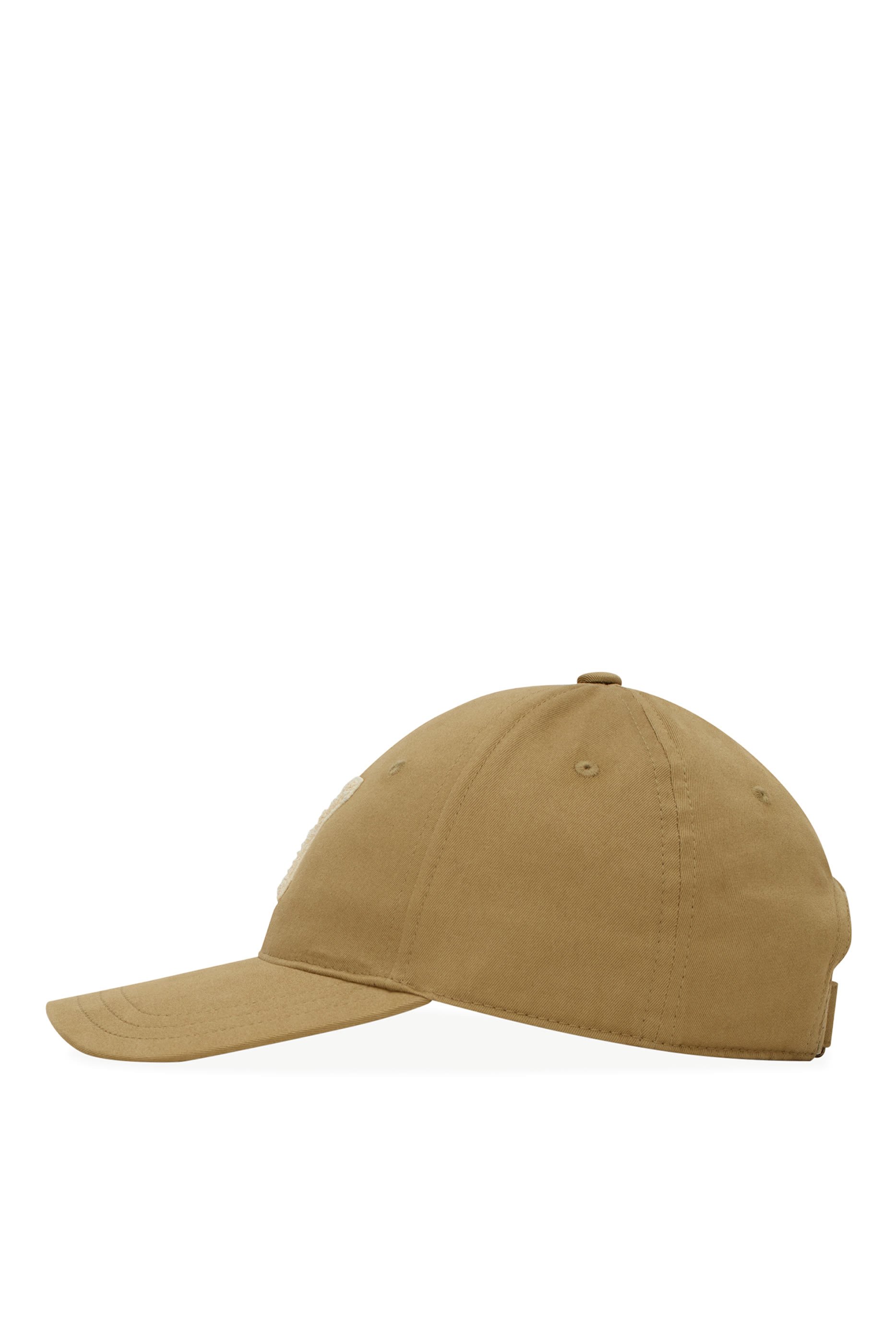 كاب بنقشة Y بتصميم جامعي