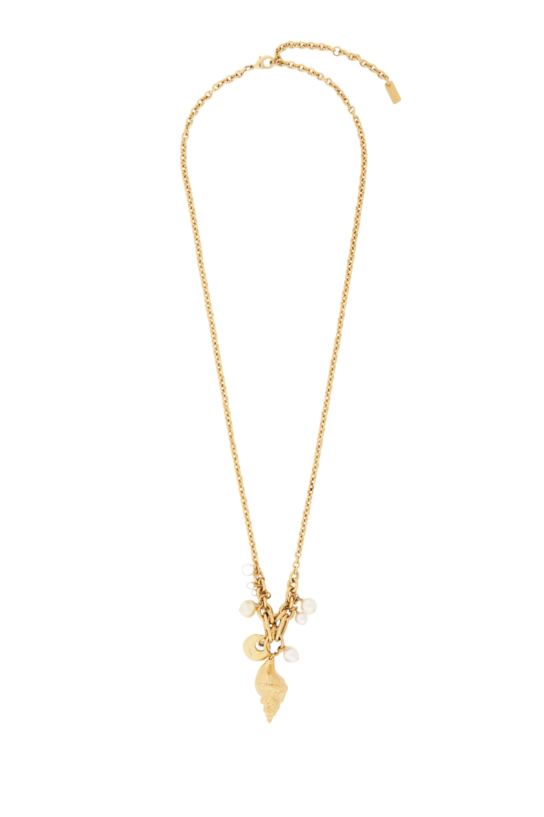 قلادة بدلاية بتصميم أصداف