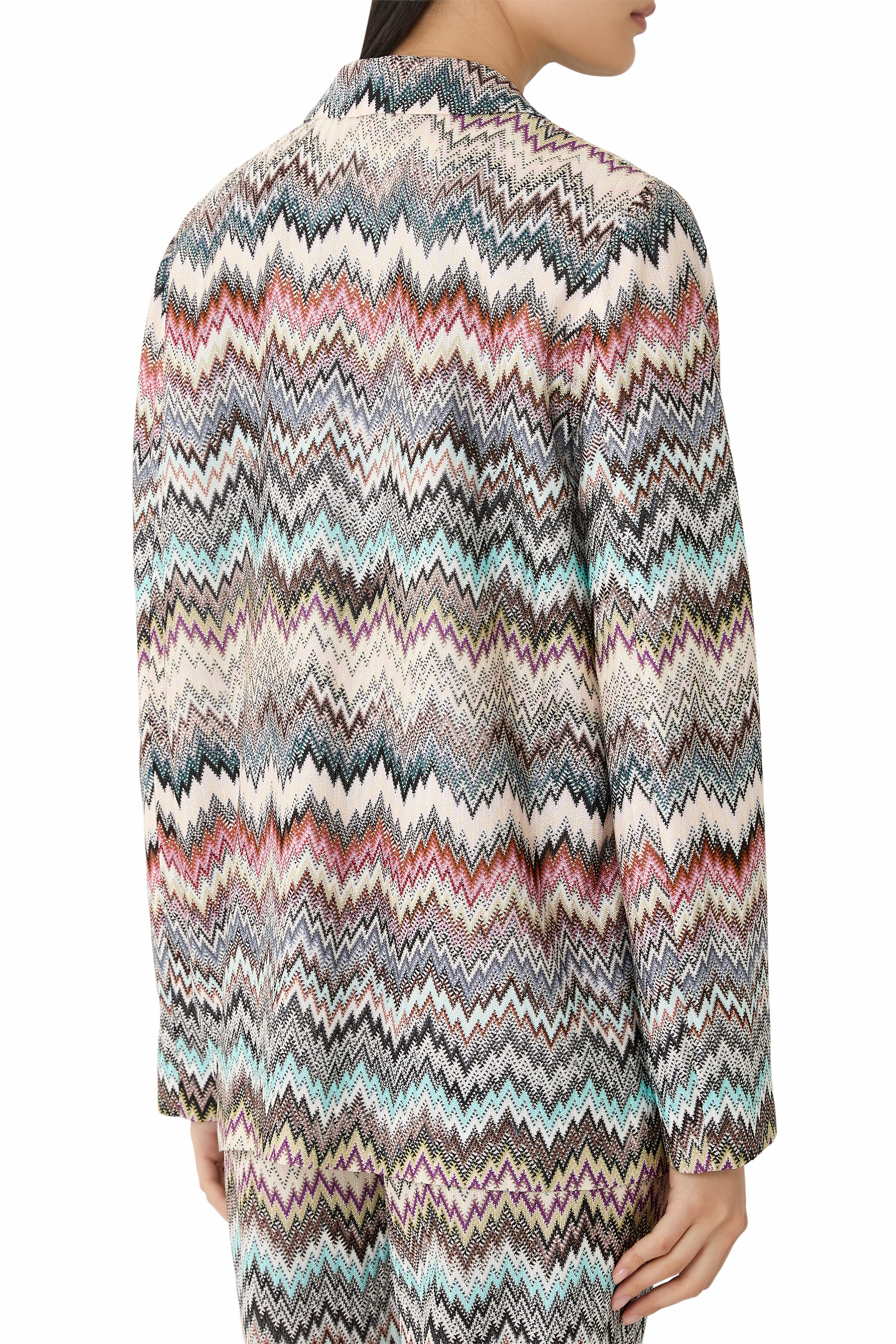 بليزر بصف أزرار للإغلاق ونقشة جلد الأفعى