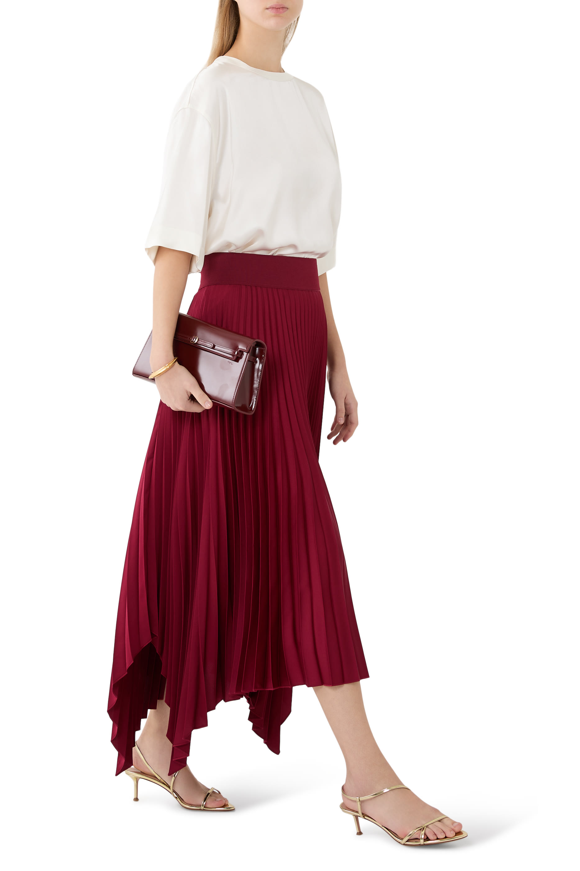 تنورة ايد منسوجة بطيات