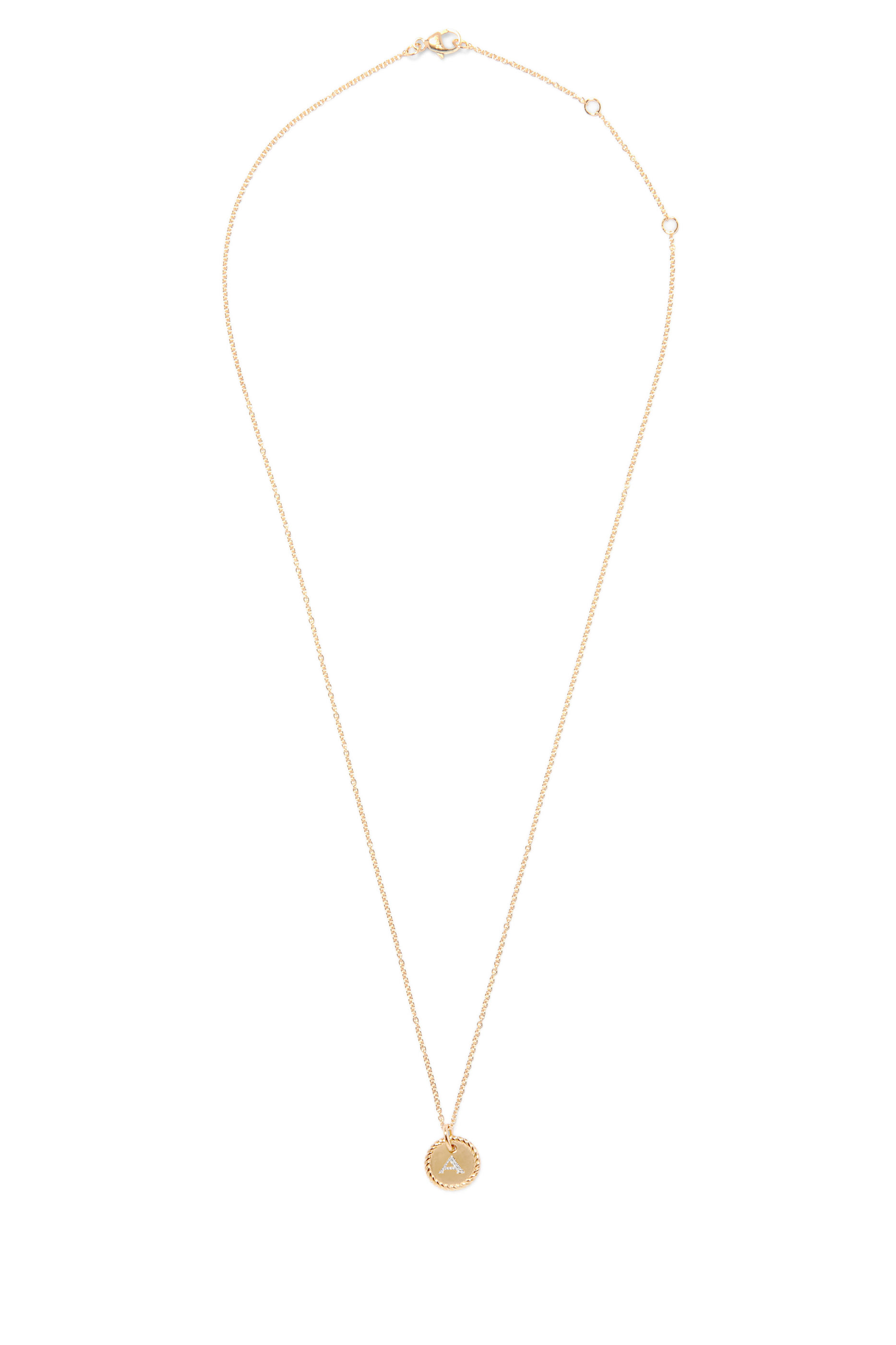 قلادة بدلاية مزينة بحرف مرصعة بماس