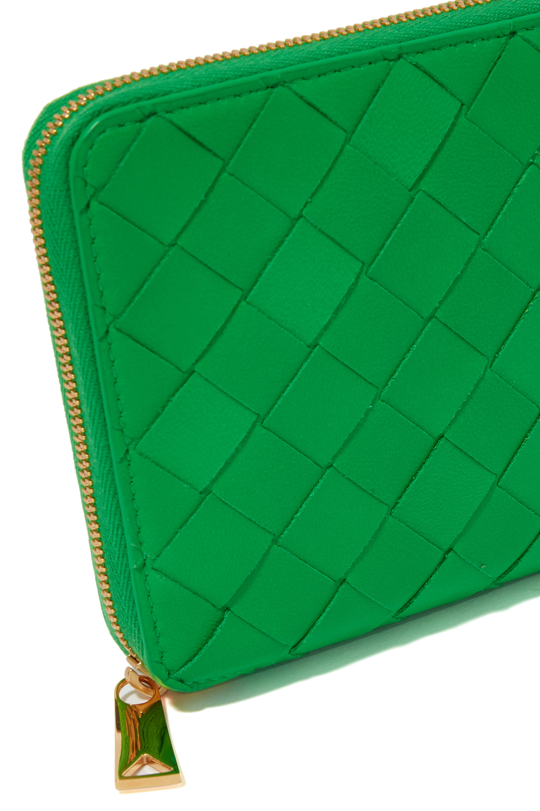 محفظة بسحاب محيط بالتصميم المجدول