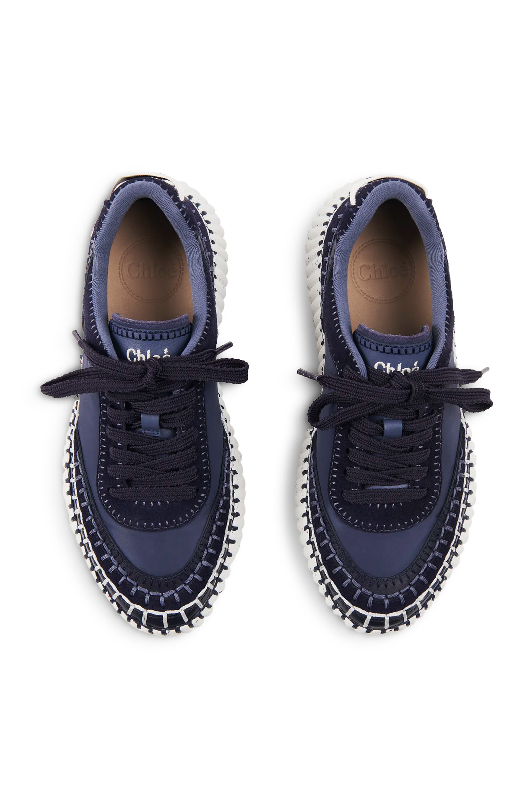 سنيكرز ناما