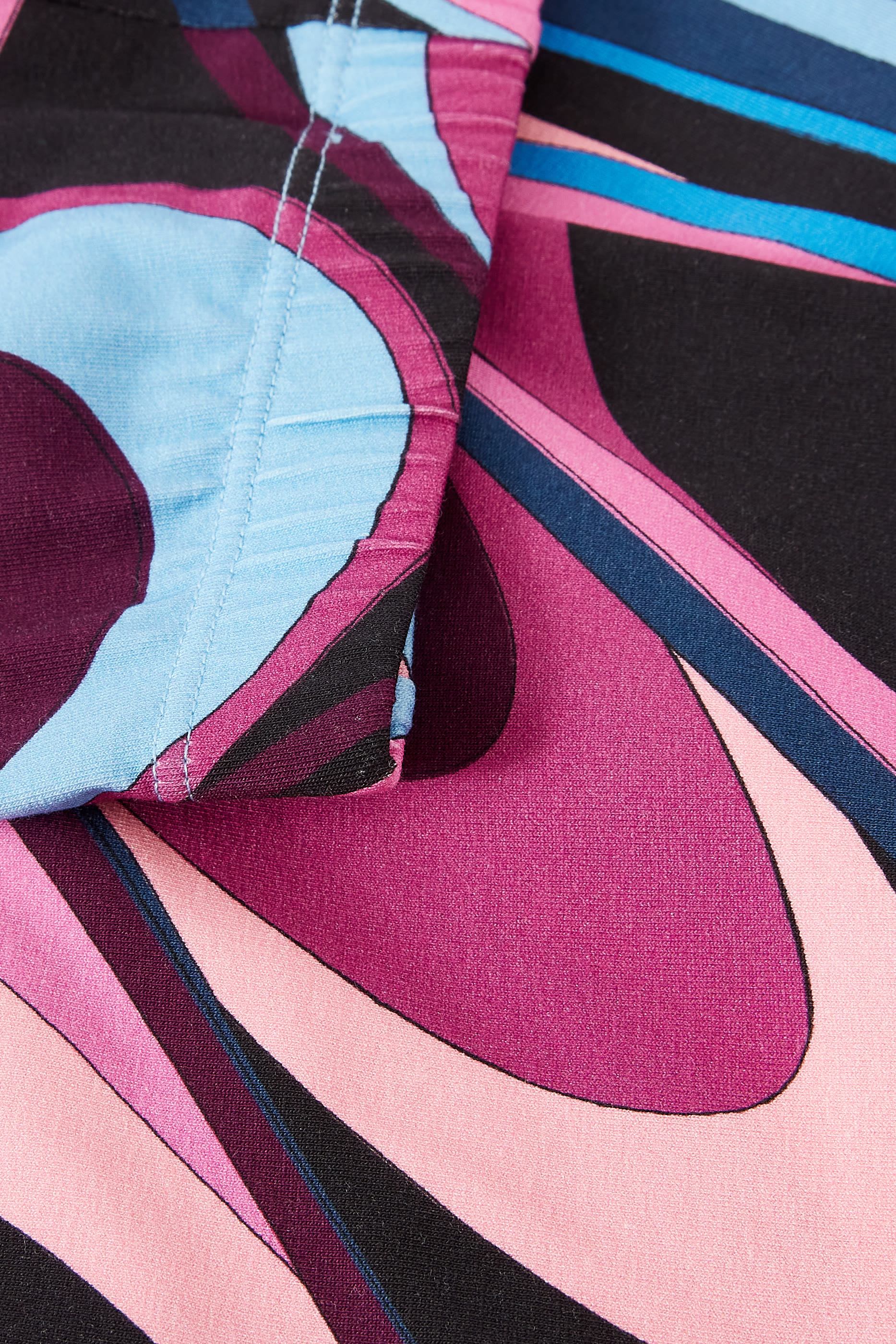 لغينغز بطبعات آيرايد للأطفال