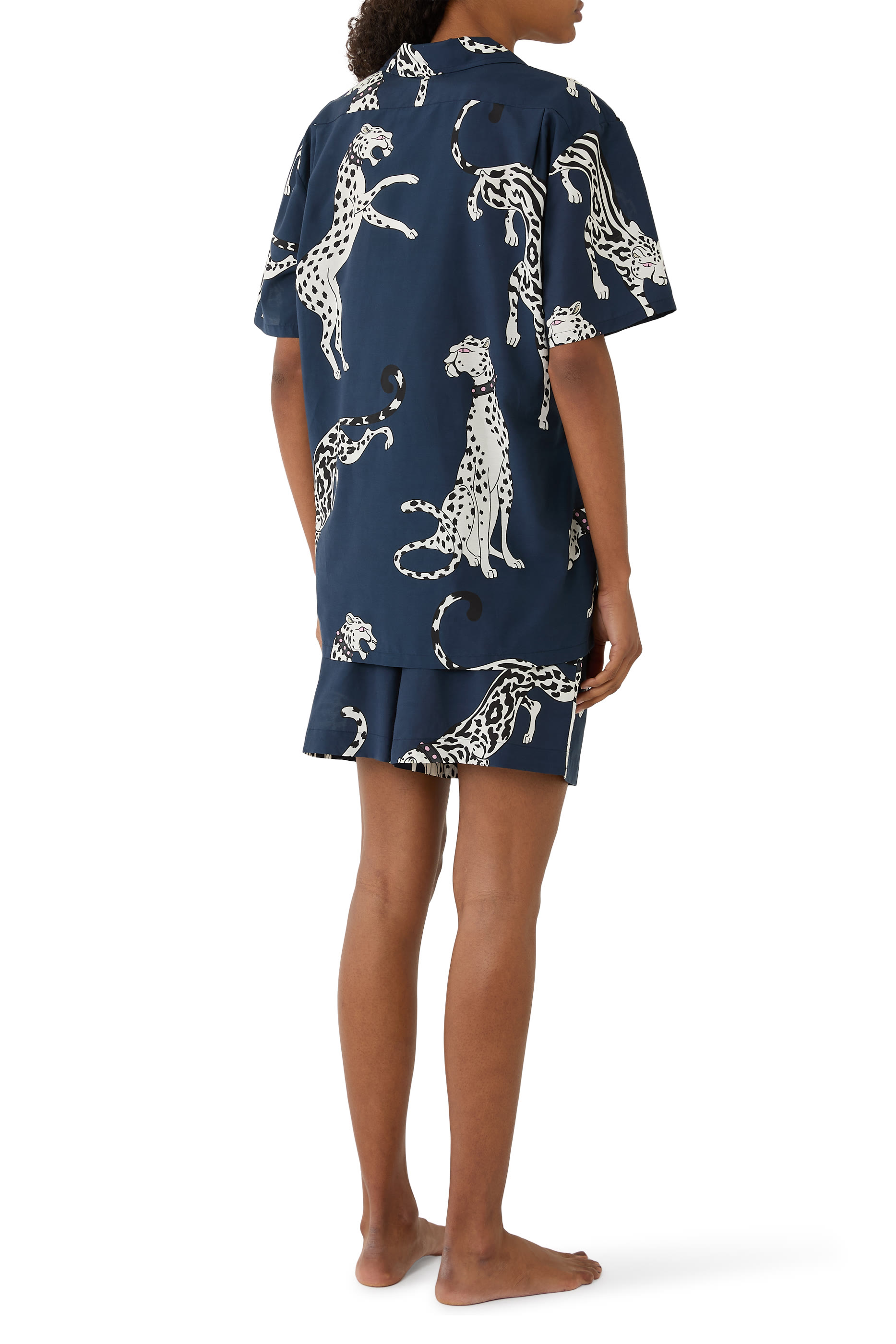 طقم بيجامة إميلي زيغفيلد بنقشة نمر