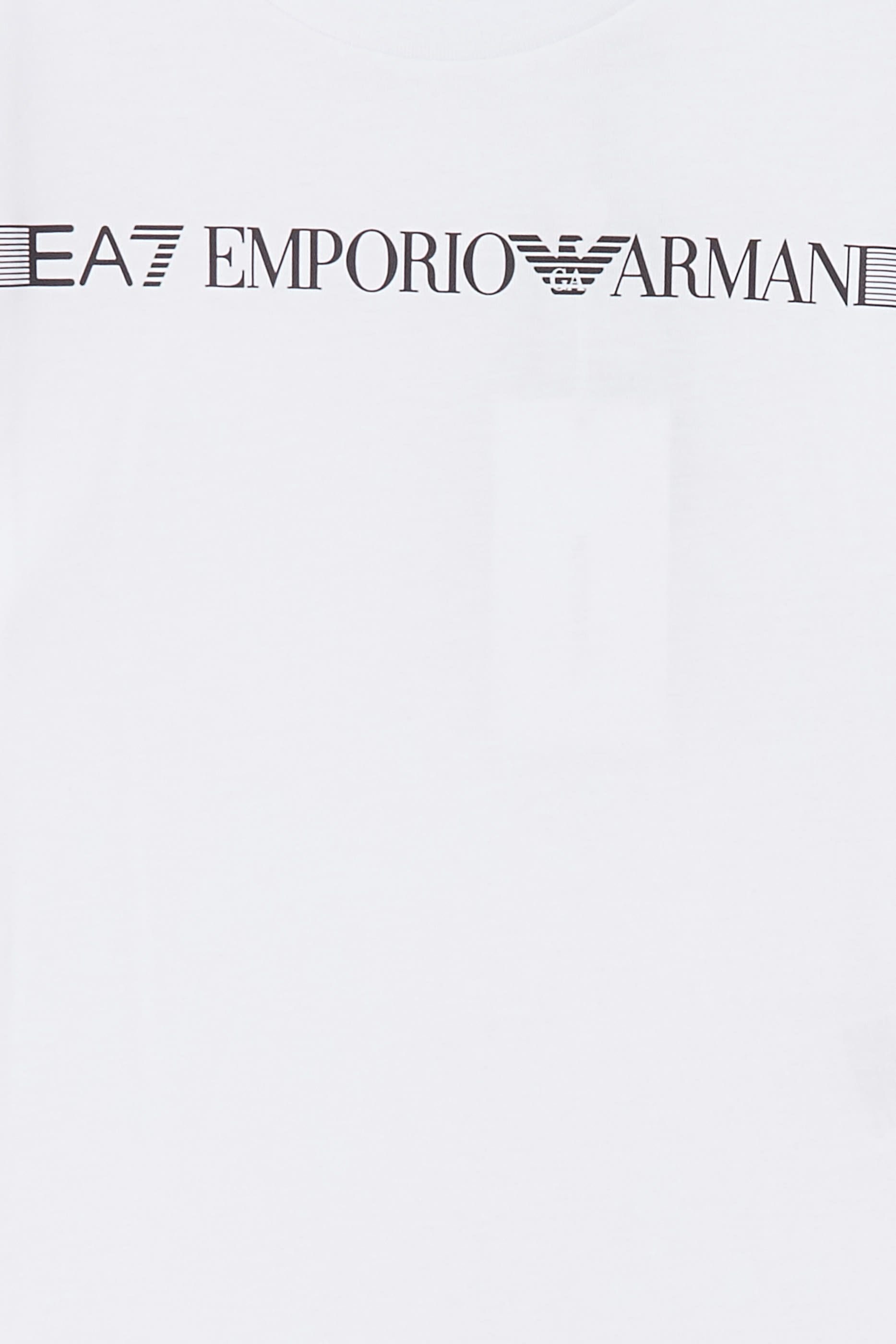 طقم تيشيرت وشورت للأطفال