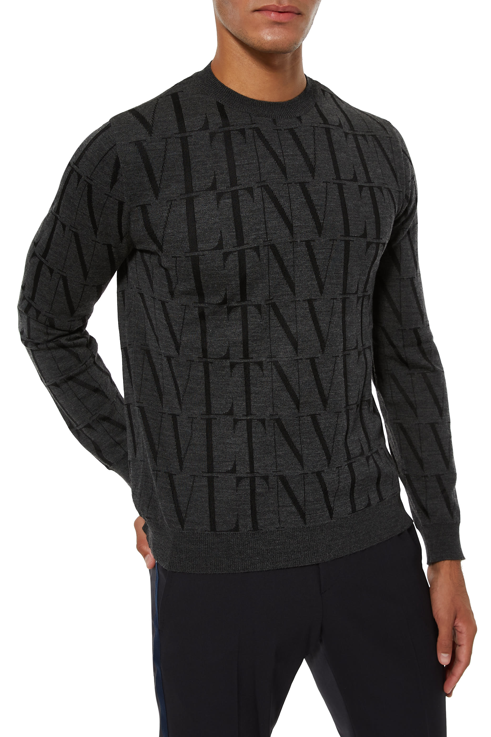 كنزة جيرسيه بشعار VLTN