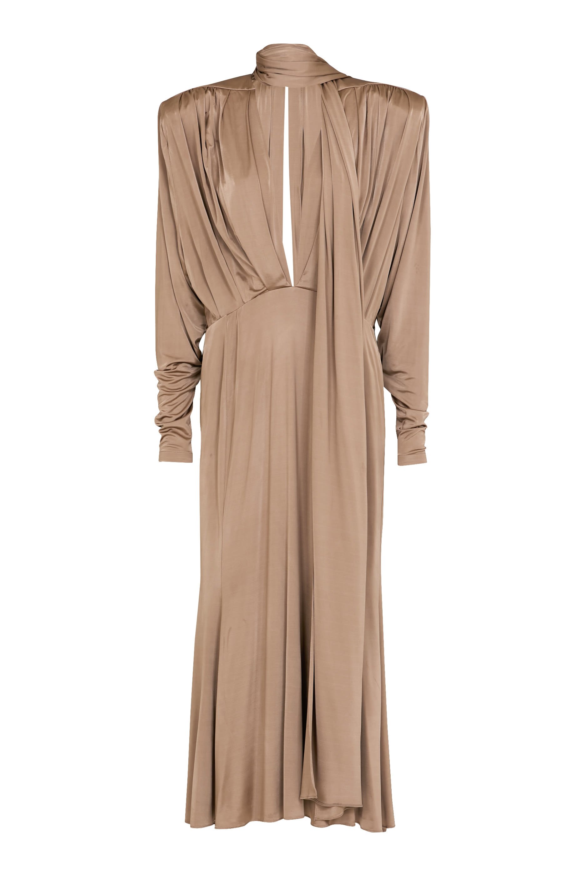 فستان بقصة مريحة ووشاح