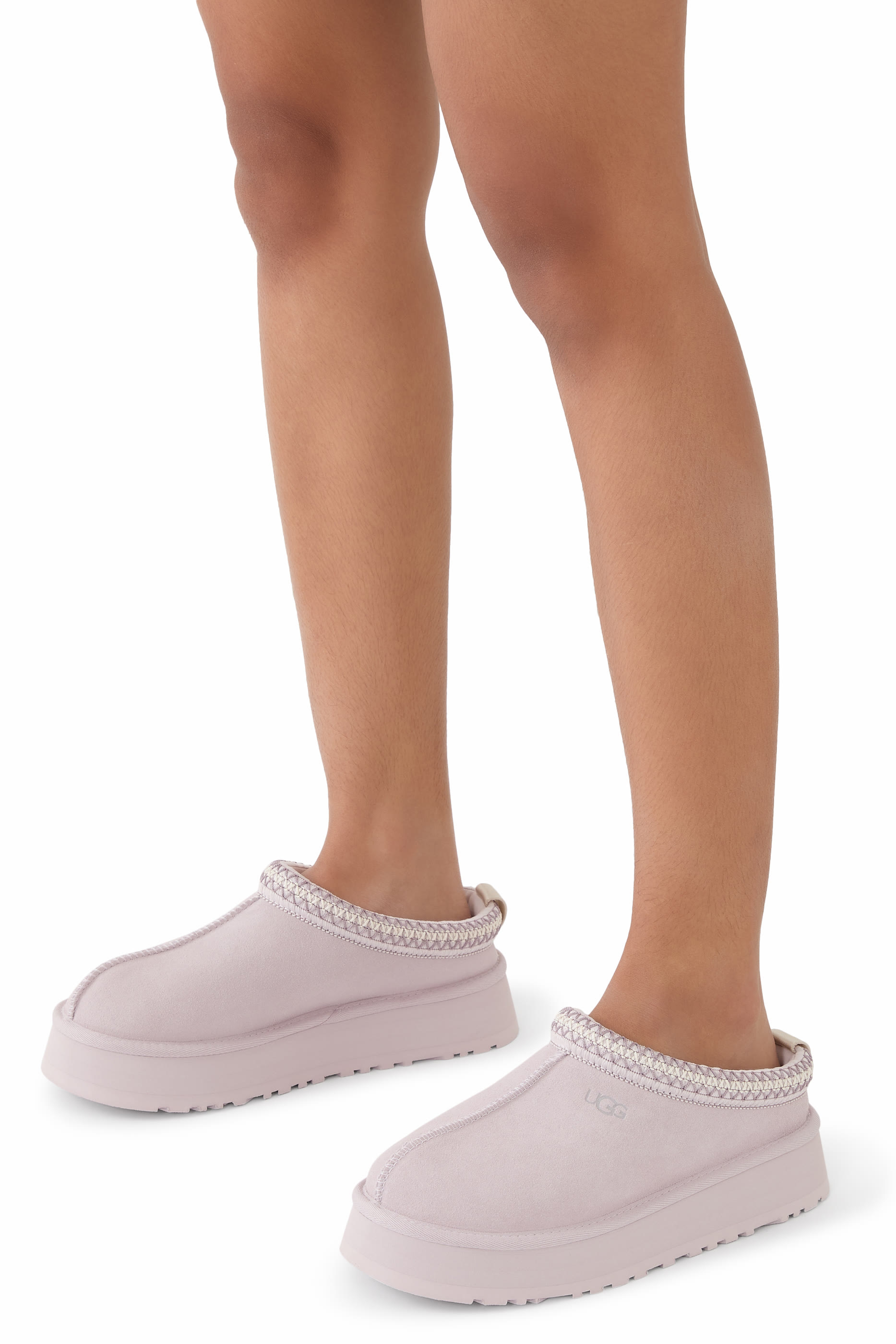 حذاء مفتوح تاز