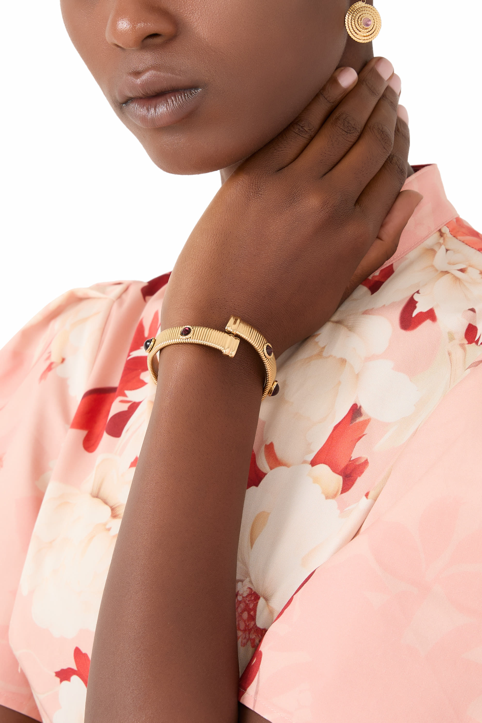 سوار ستارليت مزين بعرق اللؤلؤ، مطلي بالذهب