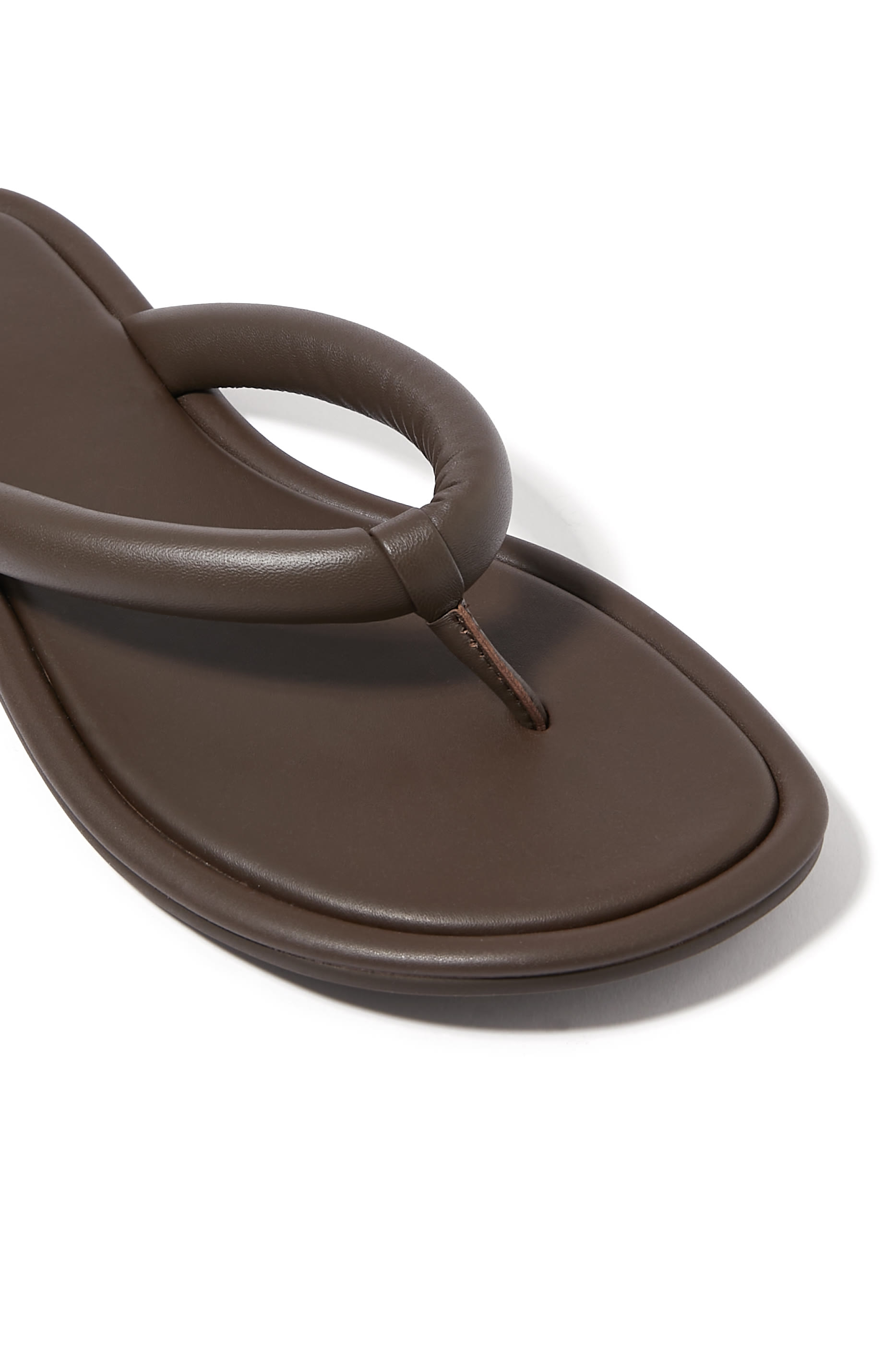 حذاء خفيف سومي