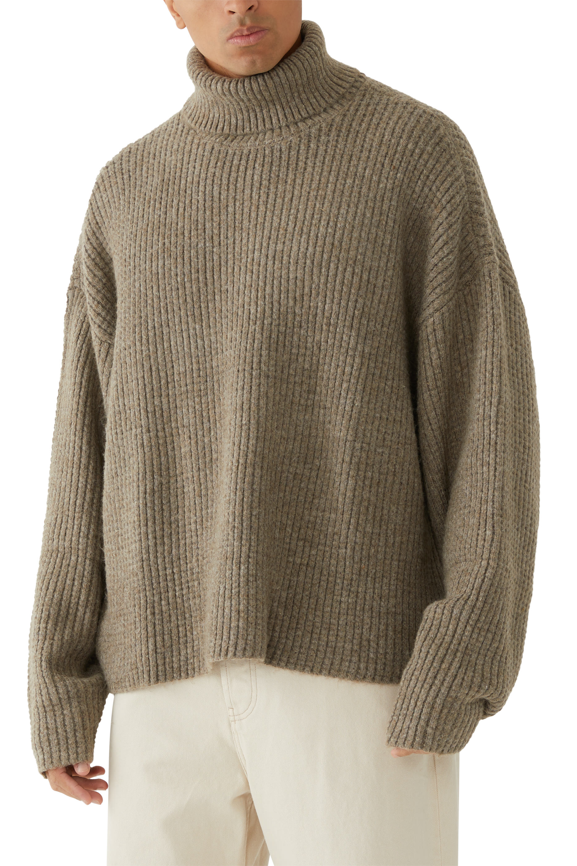 سترة بياقة عالية نسيج متشابك ثقيل