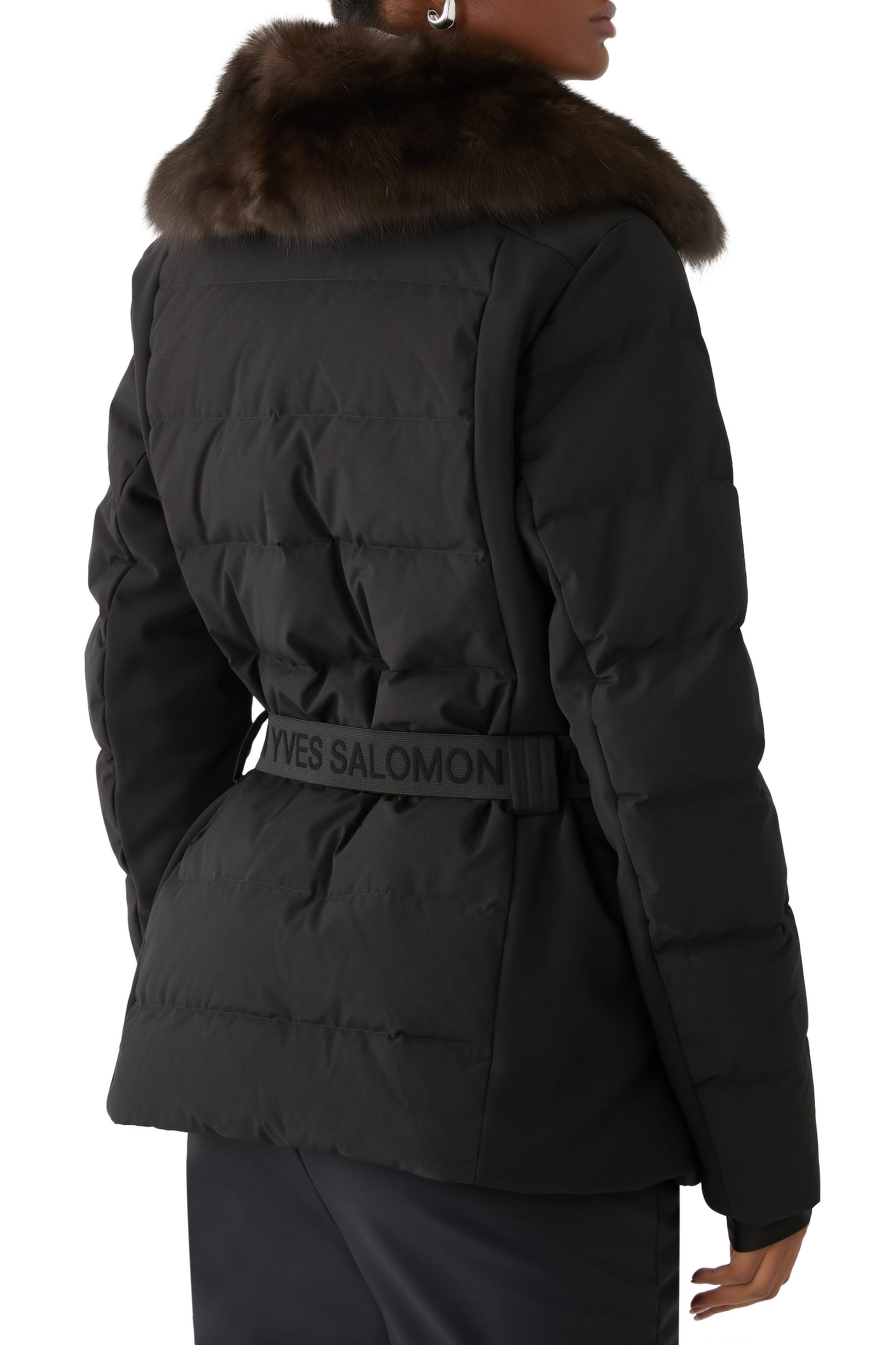 جاكيت تزلج بحافة فرو