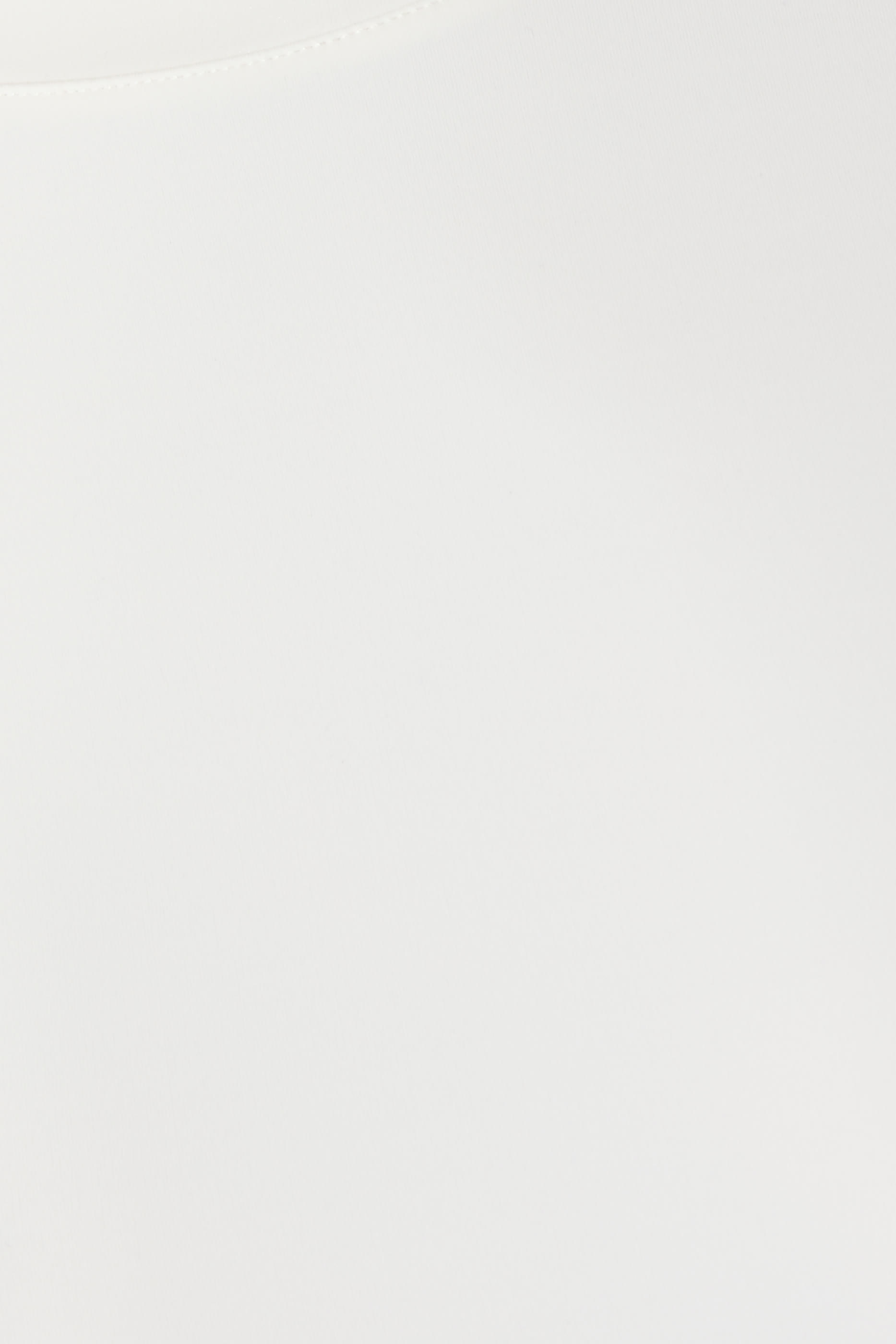 بودي سوت بقصة ضيقة بأكمام طويلة وياقة ضيقة