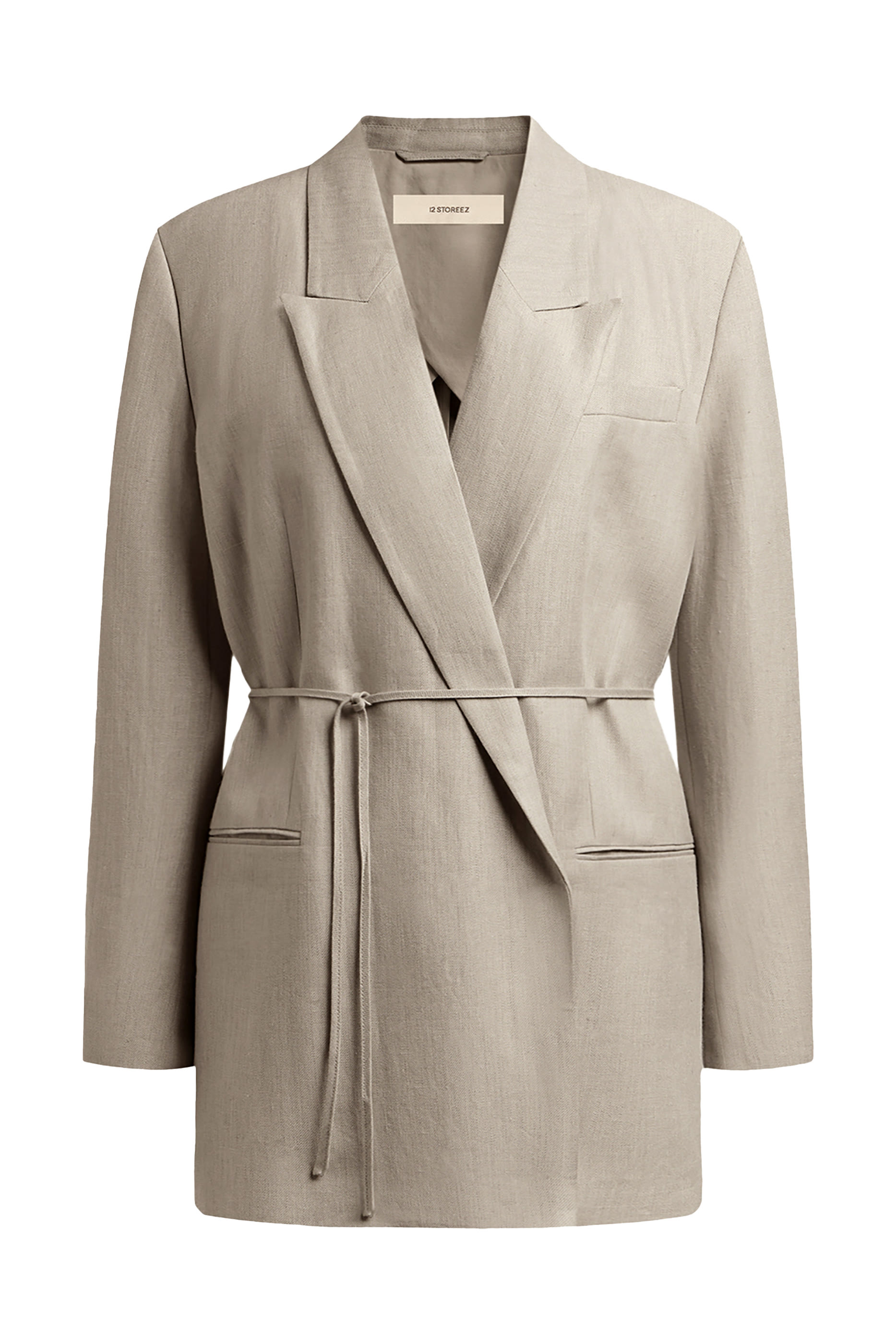 بليزر بقصة مريحة وحزام