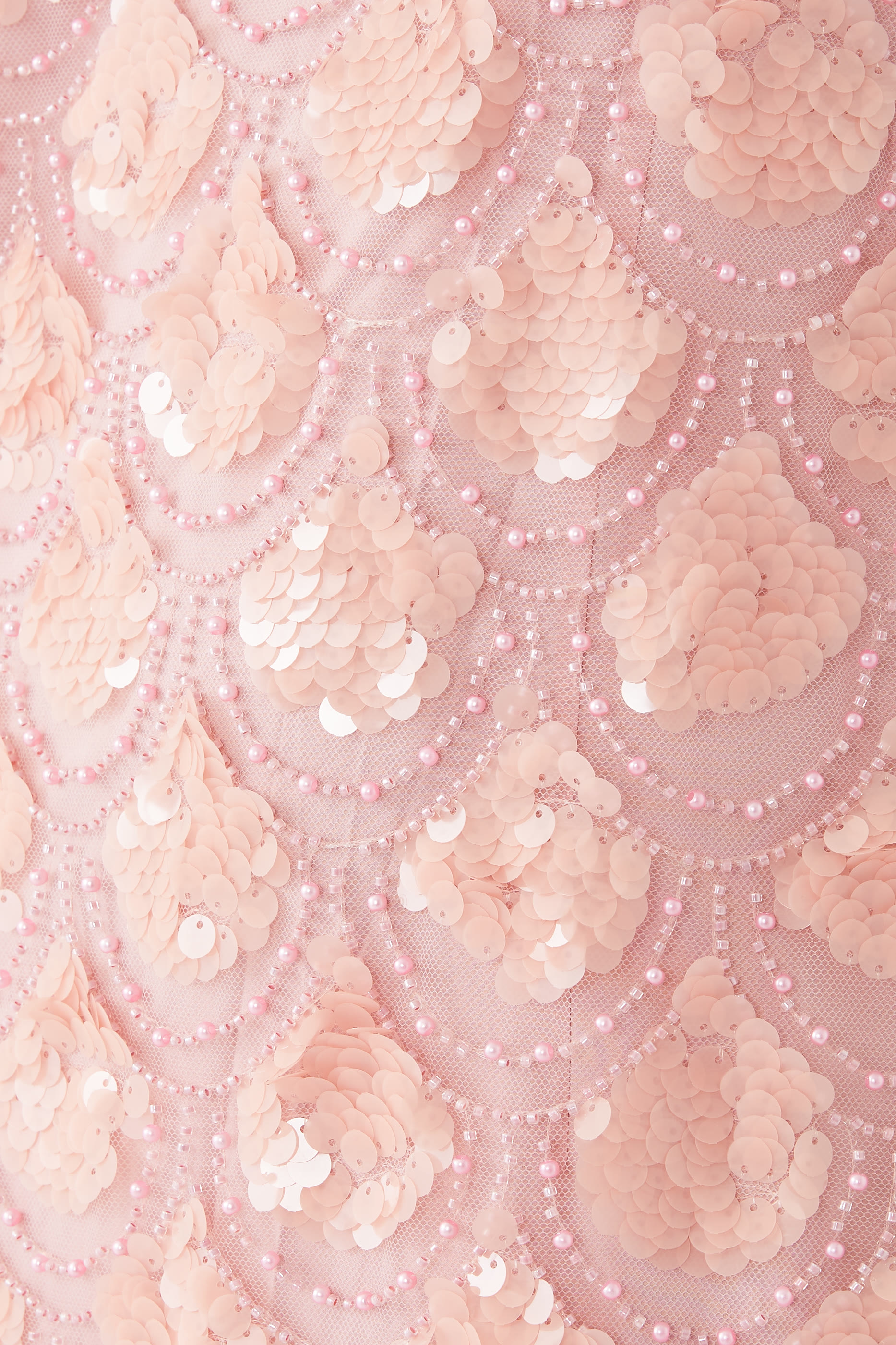 فستان طويل بدون أكمام