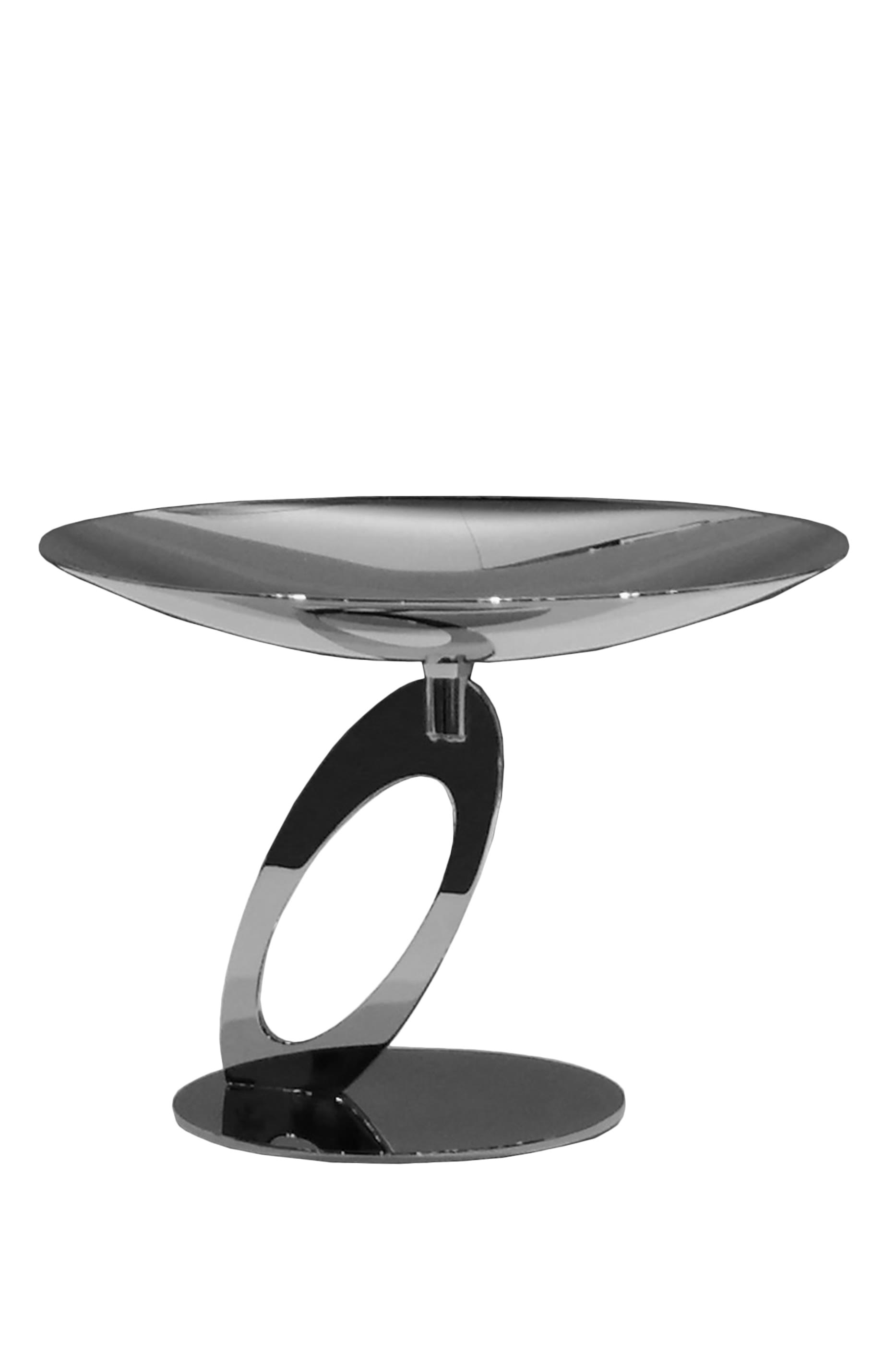 قطعة ديكور ستانلس ستيل