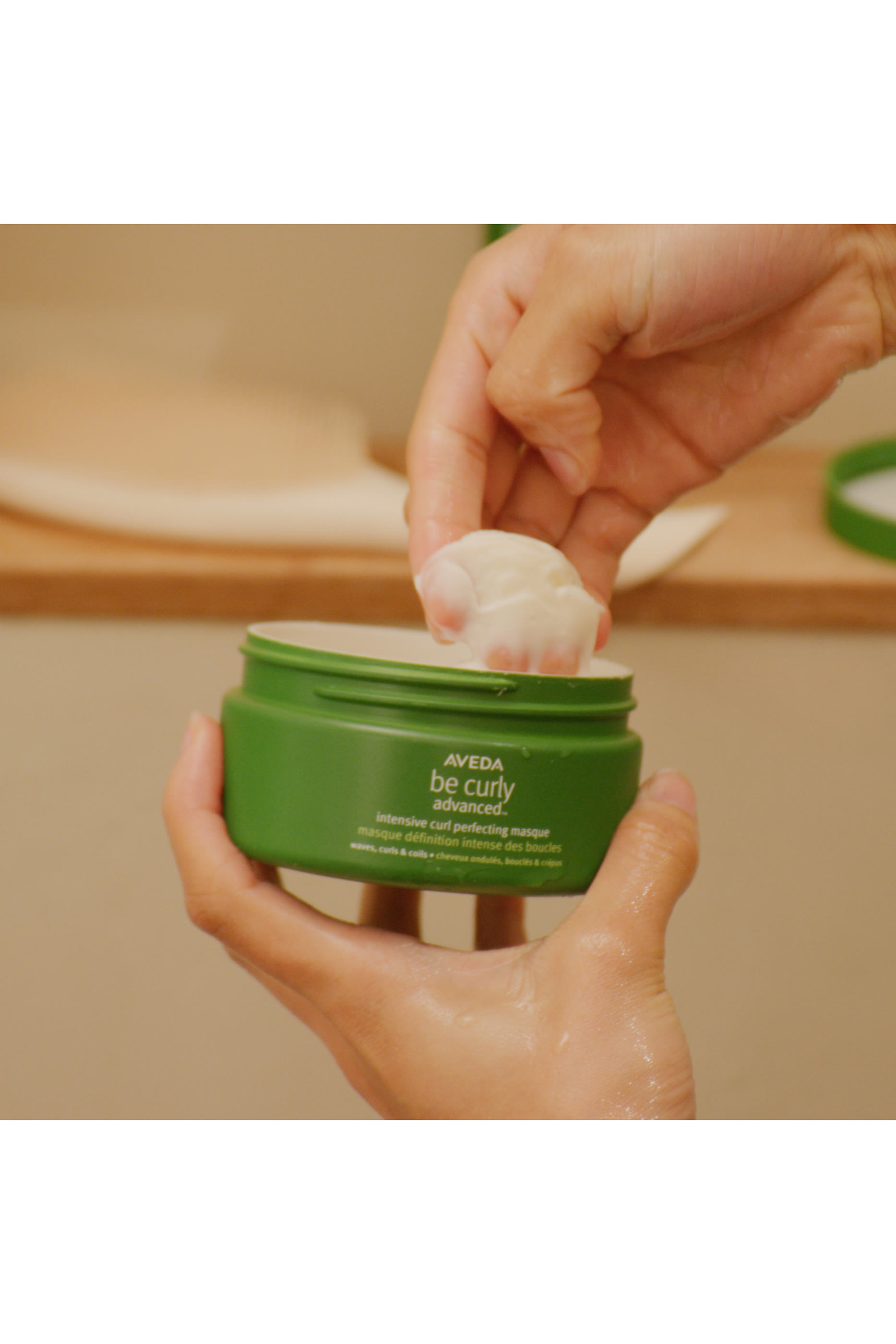 ماسك بي كورلي ادفانسد مكثف لشعر مجعد مثالي