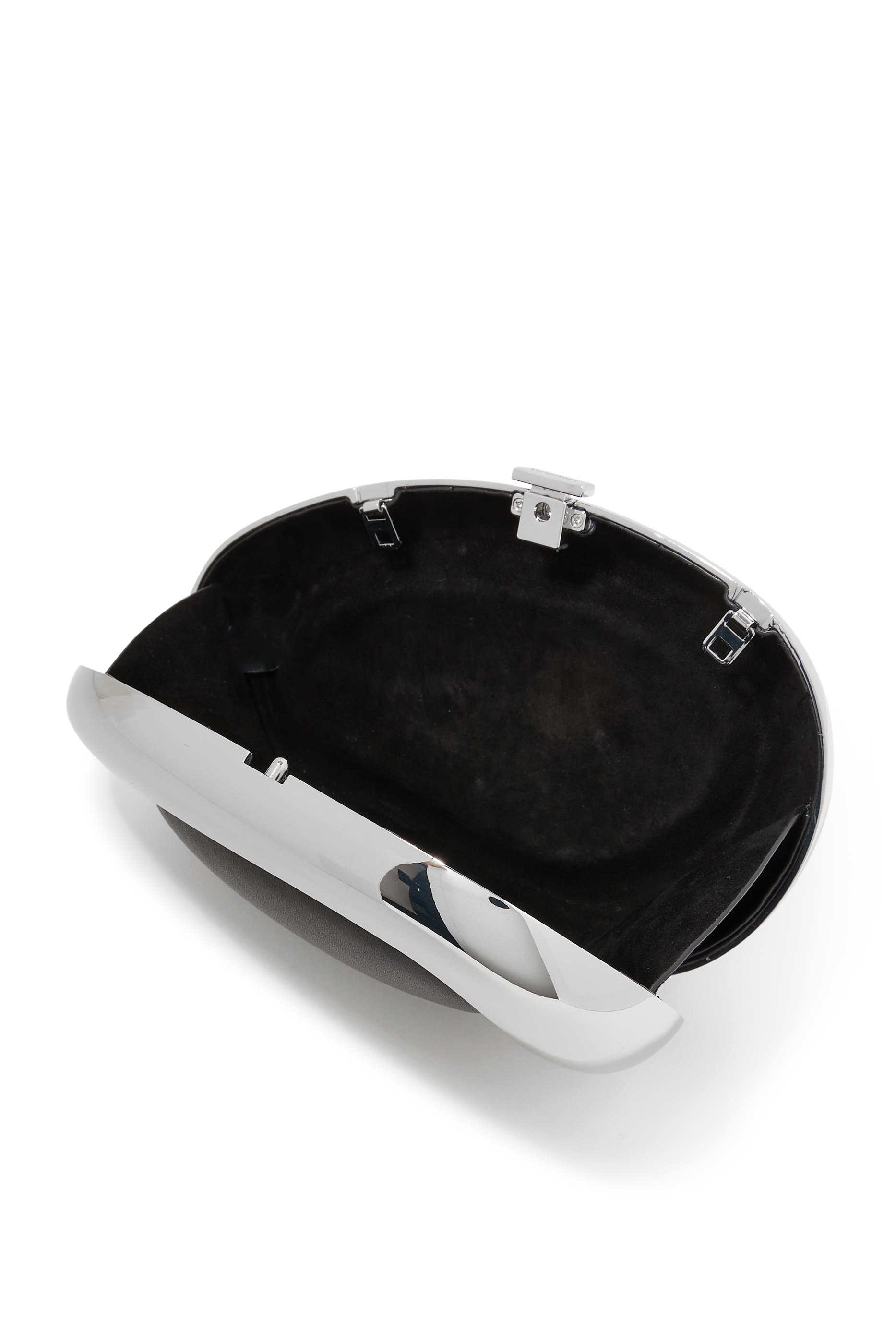 كلاتش لونا بتصميم بيضوي