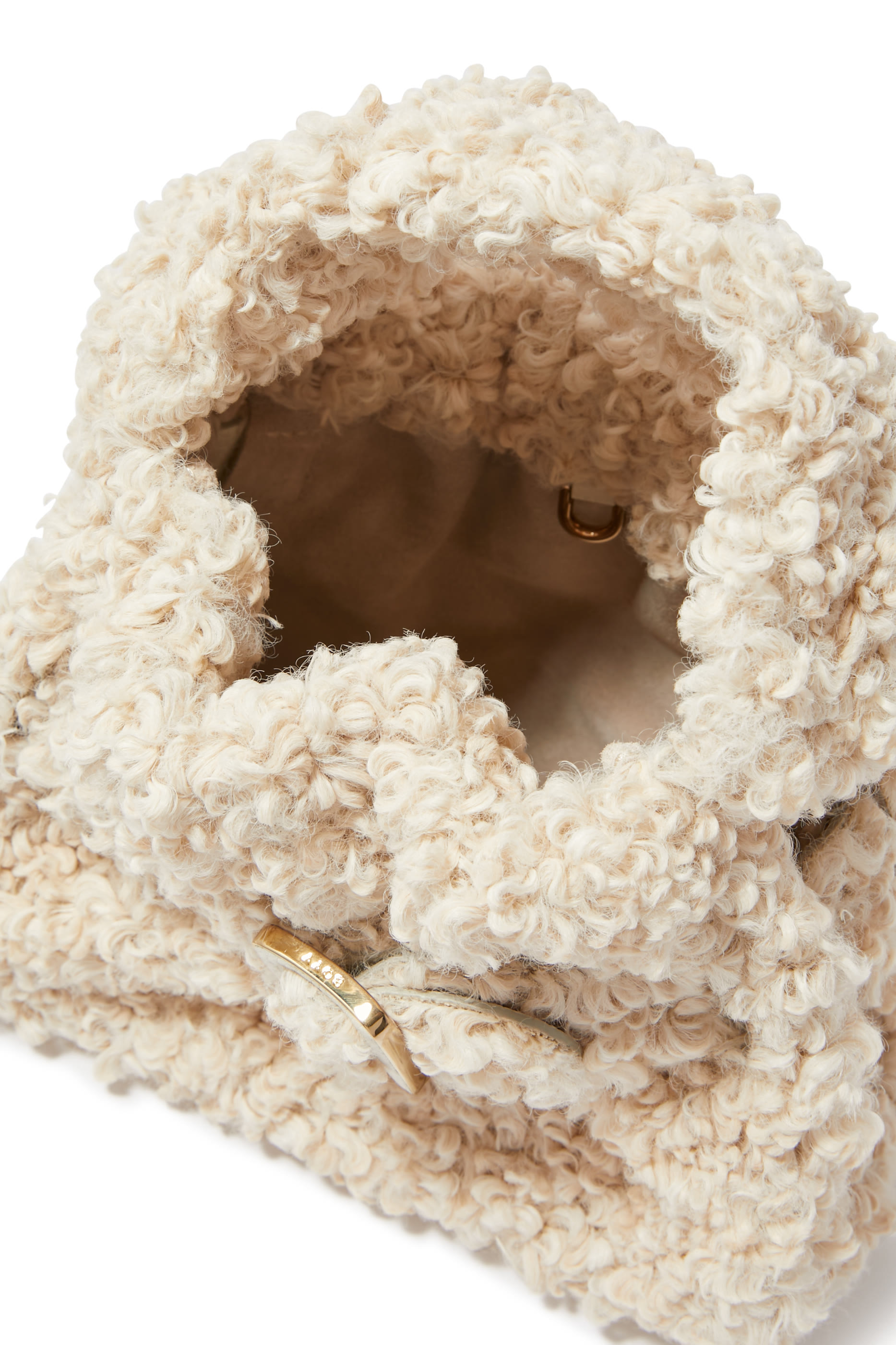 حقيبة صغيرة سكرانشي بيد علوية وتصميم مربع