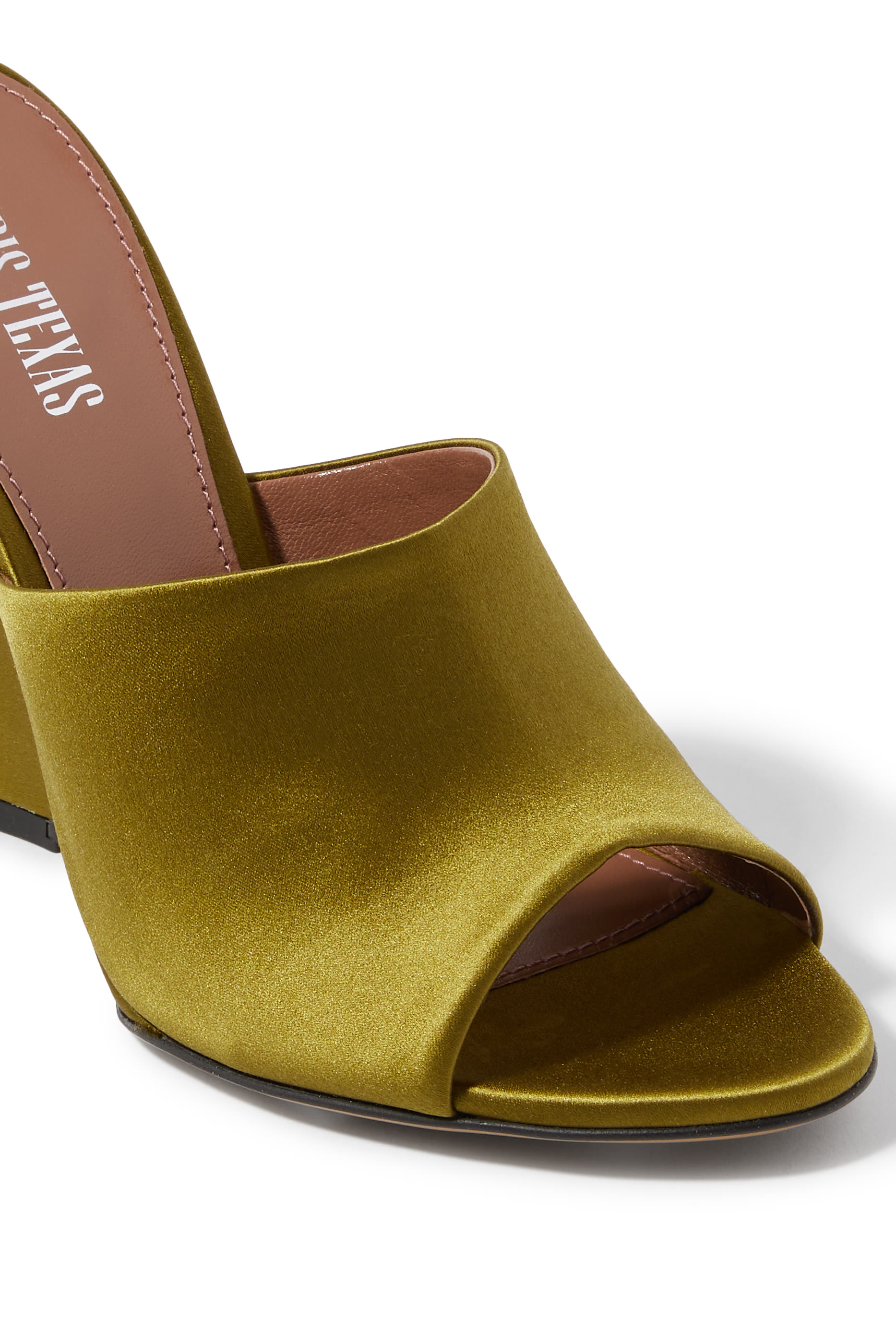 حذاء نينا 105 مفتوح من الخلف بكعب ويدج ستان