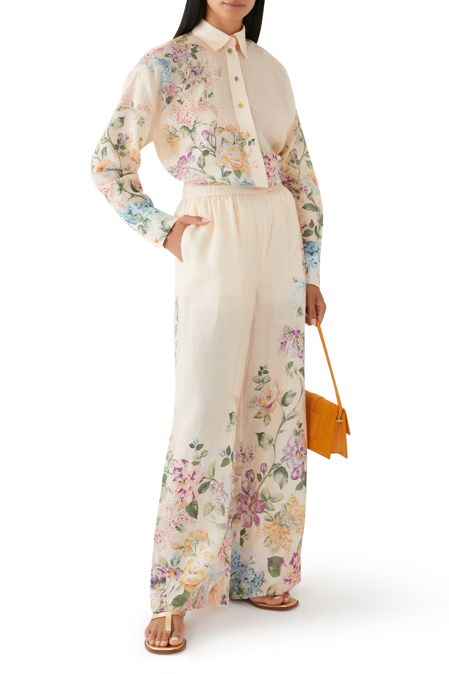 بنطال هاليداي بقصة مريحة