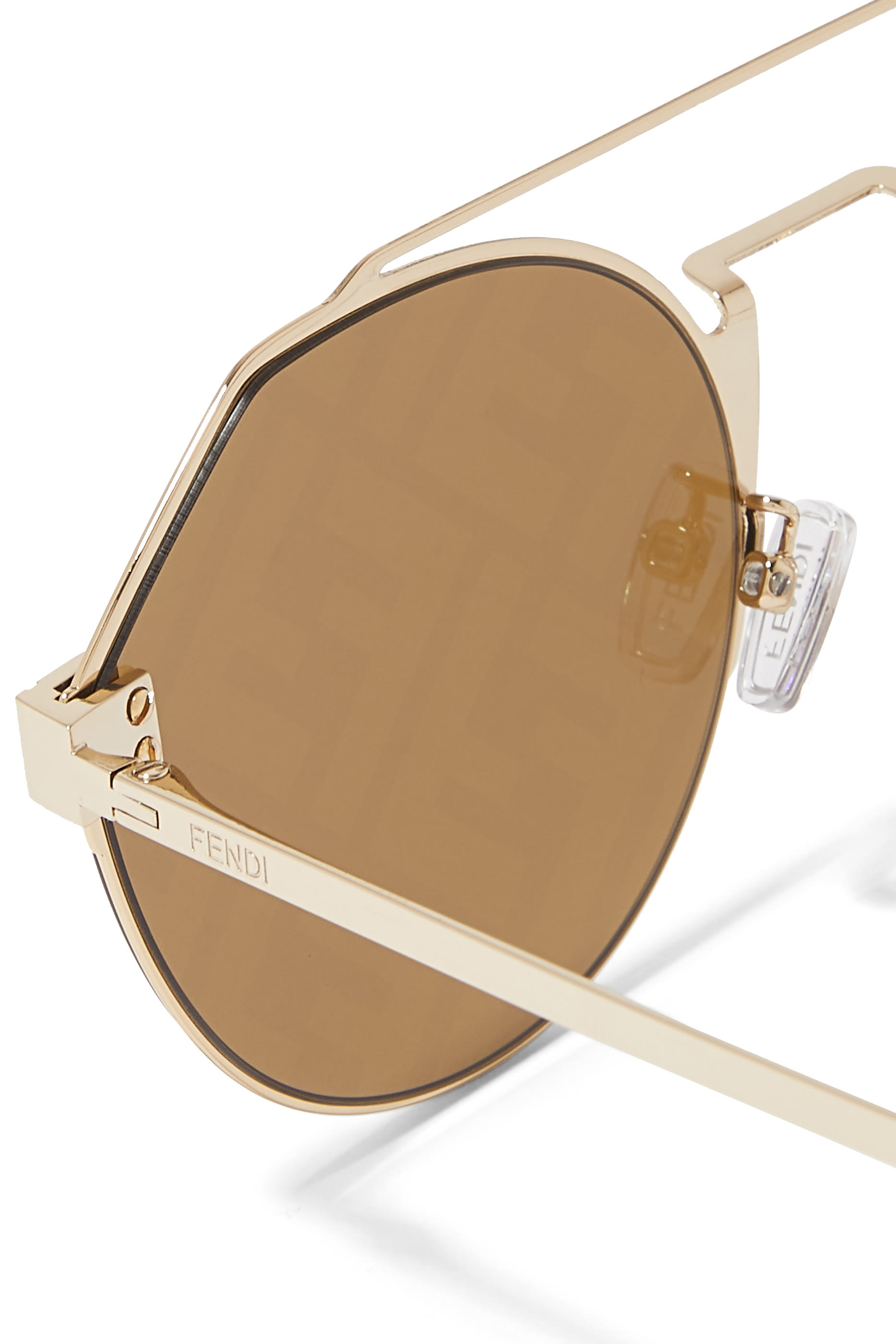 نظارات شمسية سكاي بحروف شعار الماركة