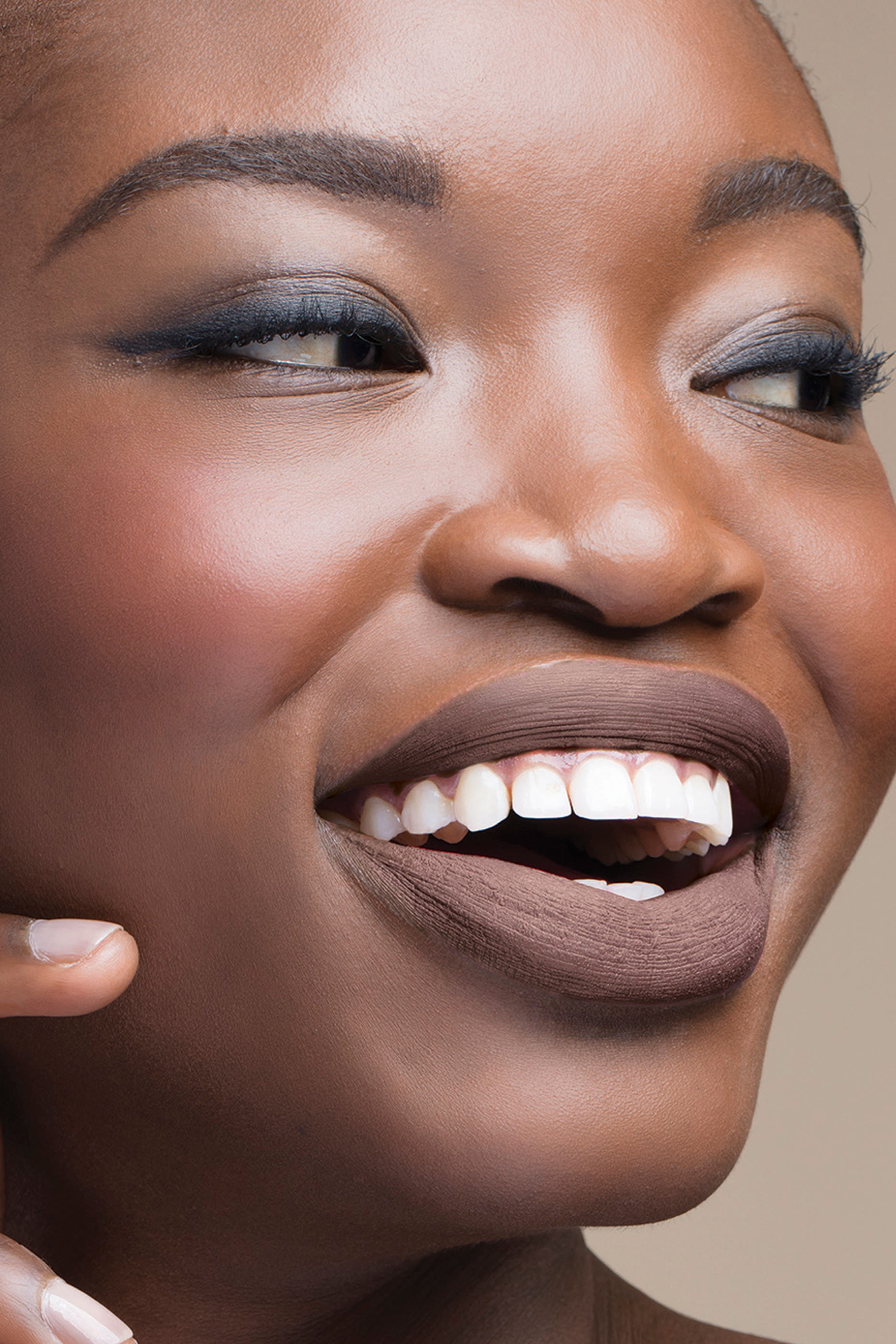 قلم كريم أساس