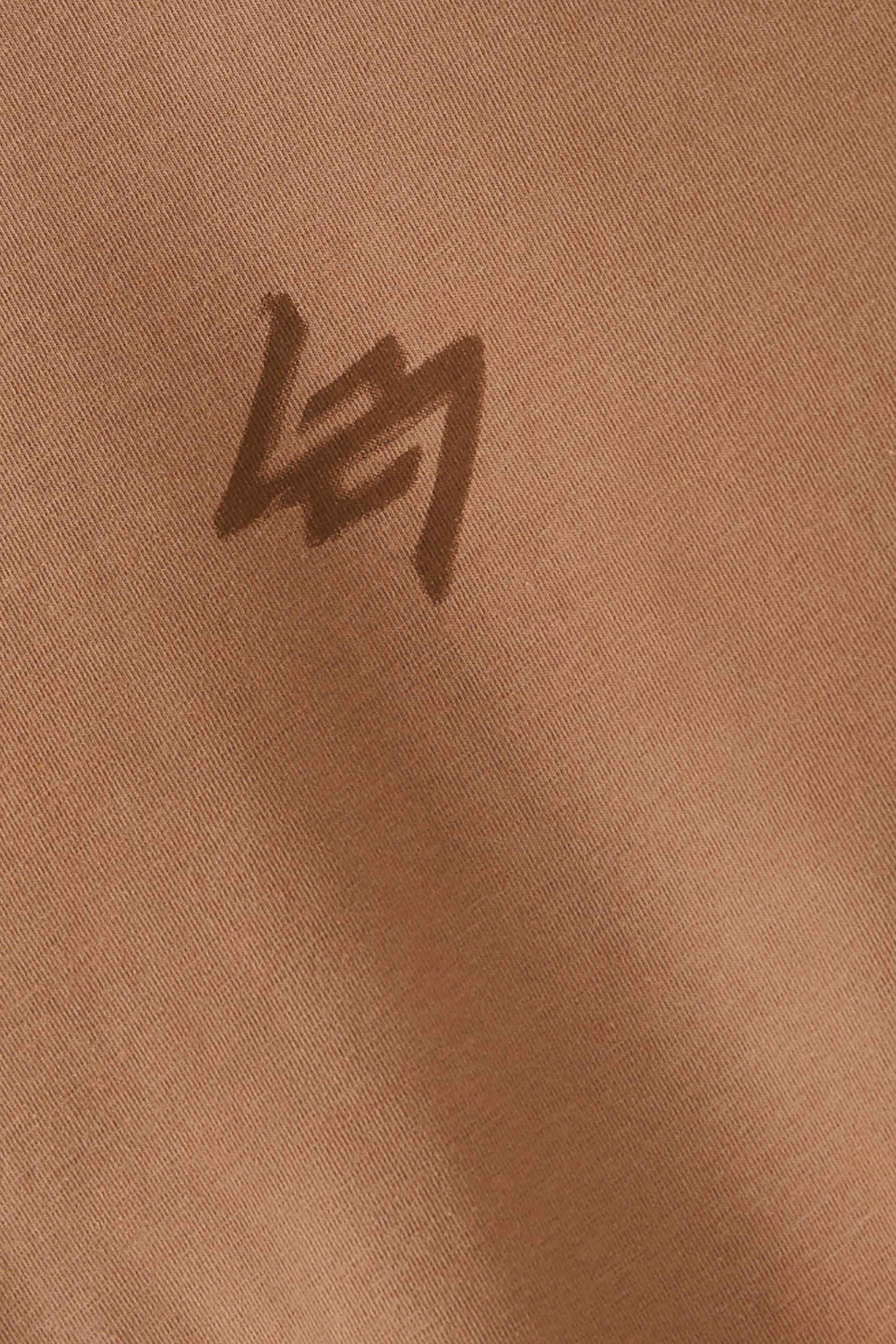 تيشيرت موشن 247 بقصة فضفاضة