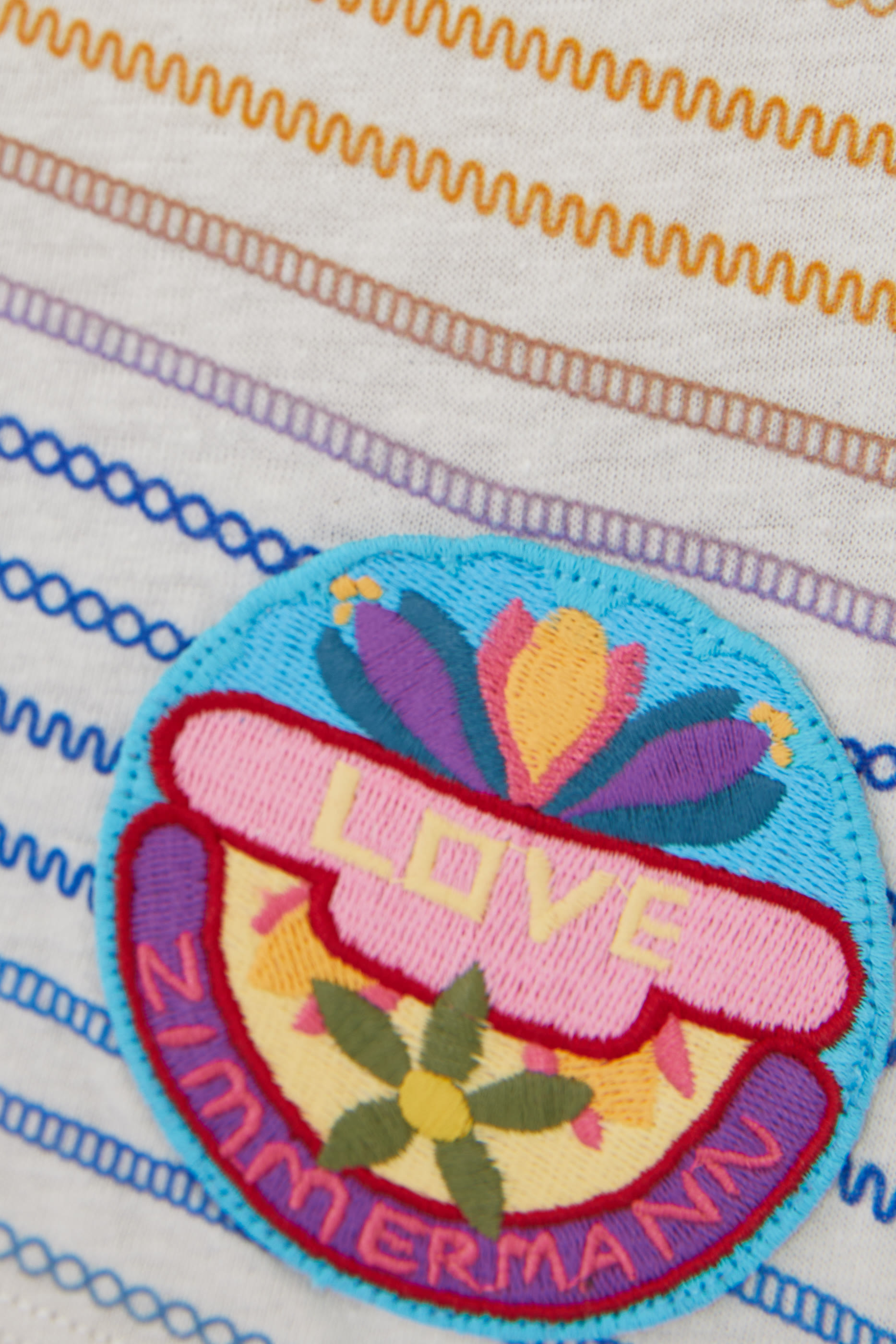 تيشيرت هاليداي بأكمام مكشكشة للأطفال