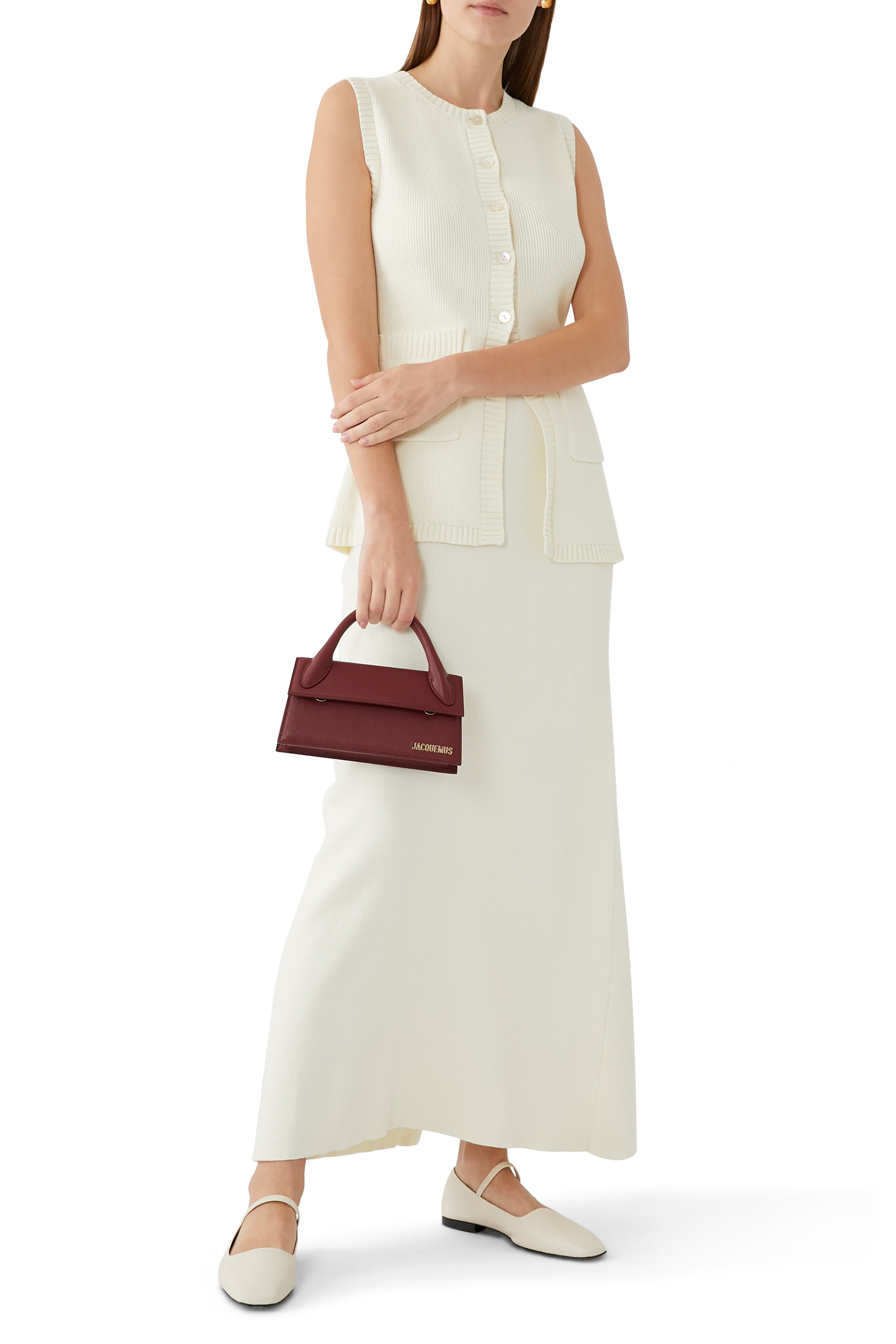 بلوزة كودي بلا أكمام