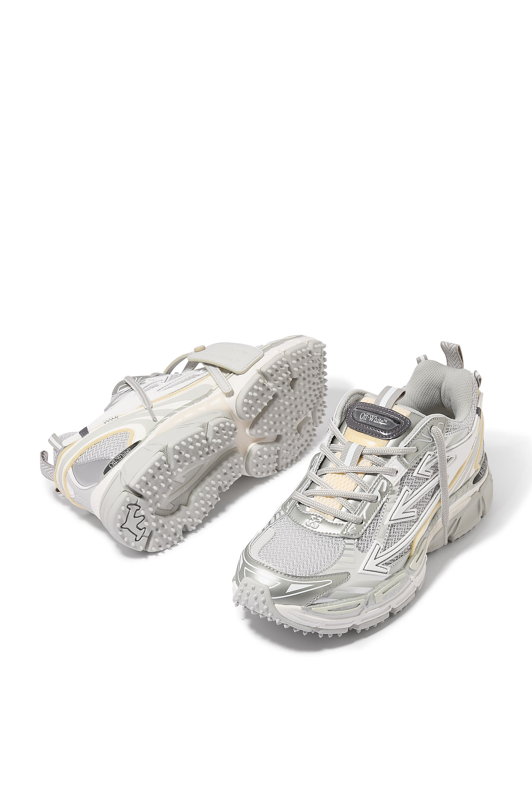 سنيكرز بي رايت باك