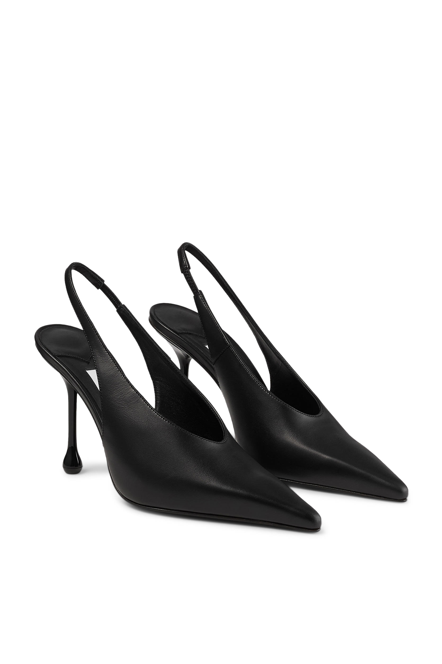 حذاء كلاسيكي ايسا 95